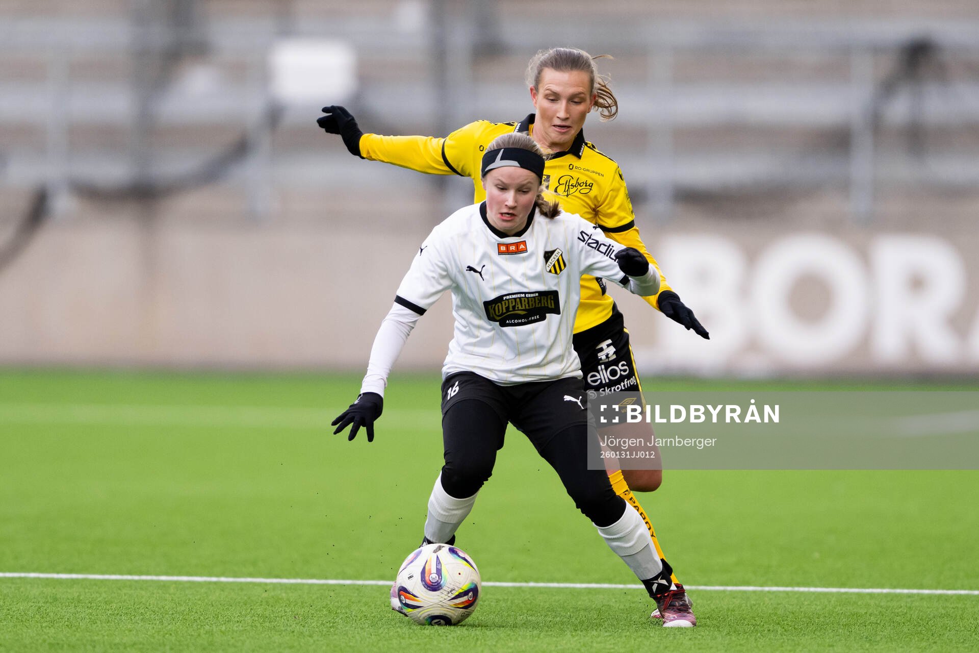 Häckens Wilma Lundström och Elfsborgs Selma Berggren