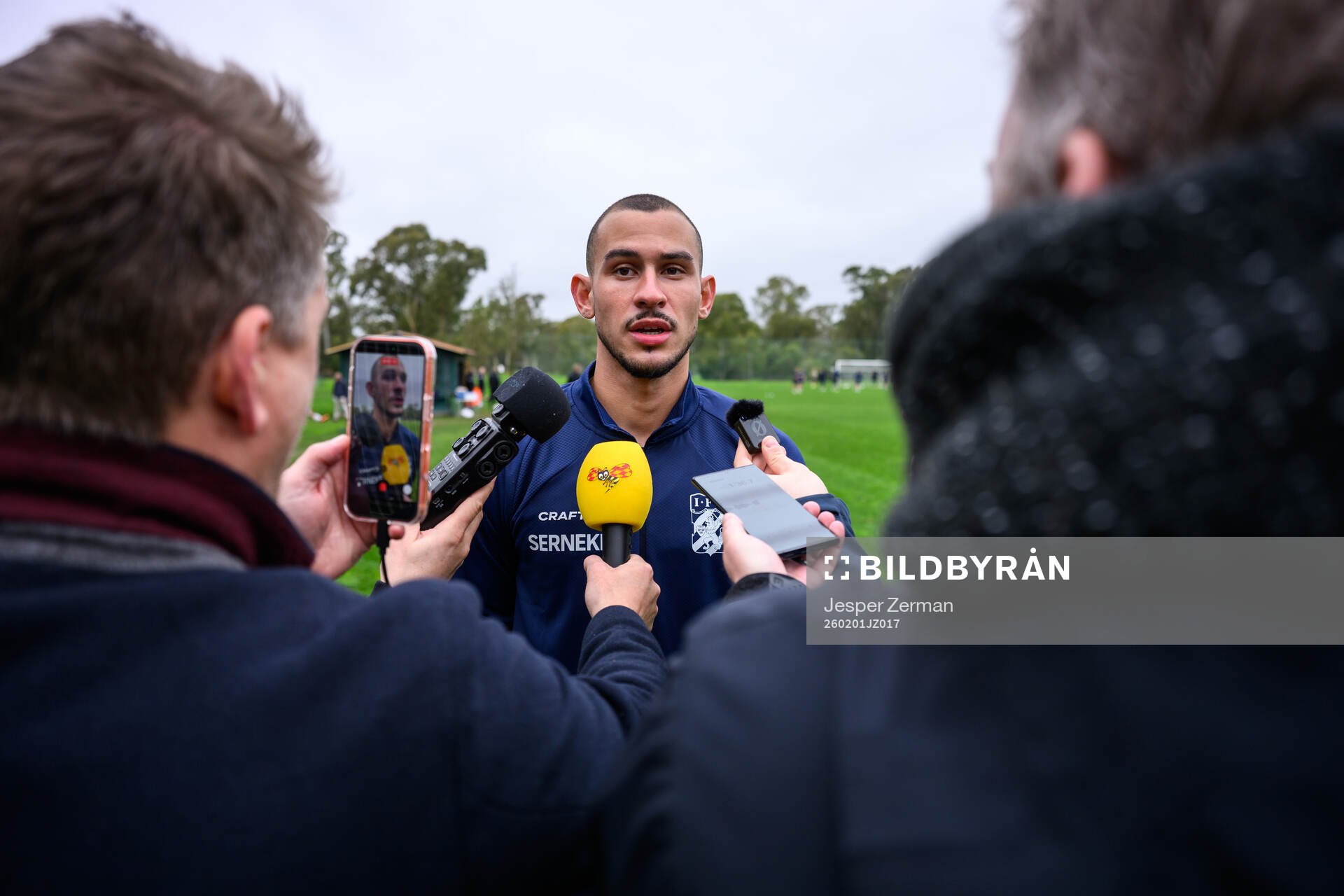 Tiago de Freitas Guimaraes Coimbra pratar med media