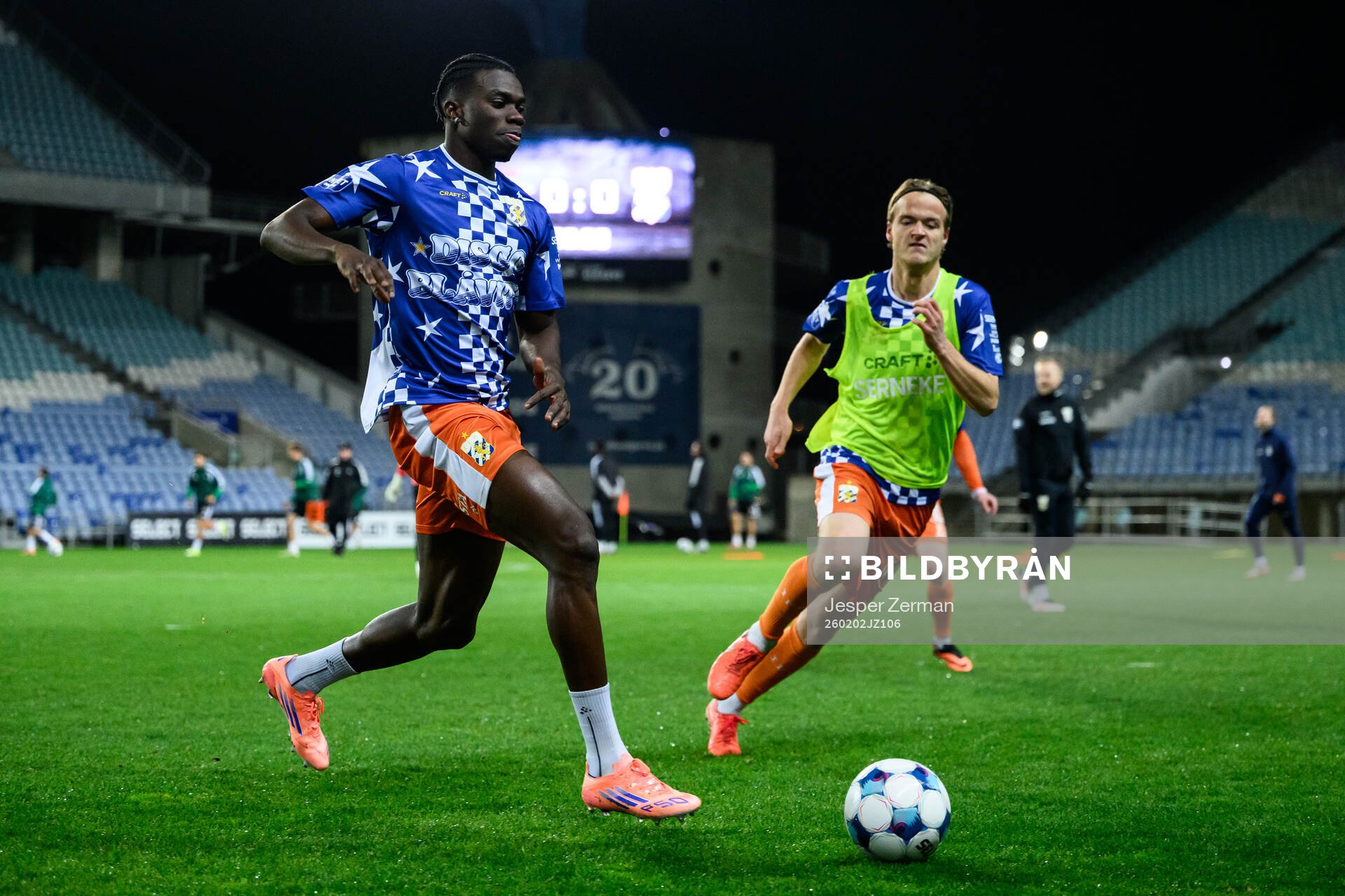 Rockson Yeboah and August Erlingmark of IFK Göteborg