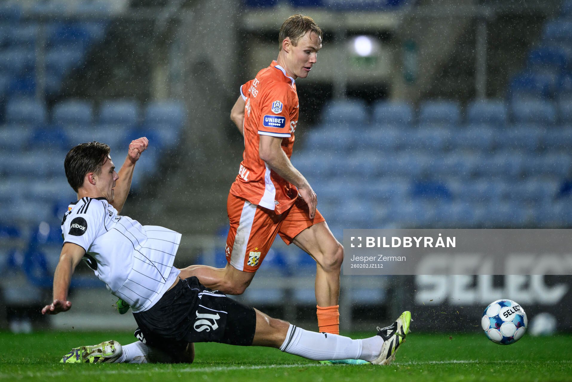 Rosenborg and Max Fenger of IFK Göteborg
