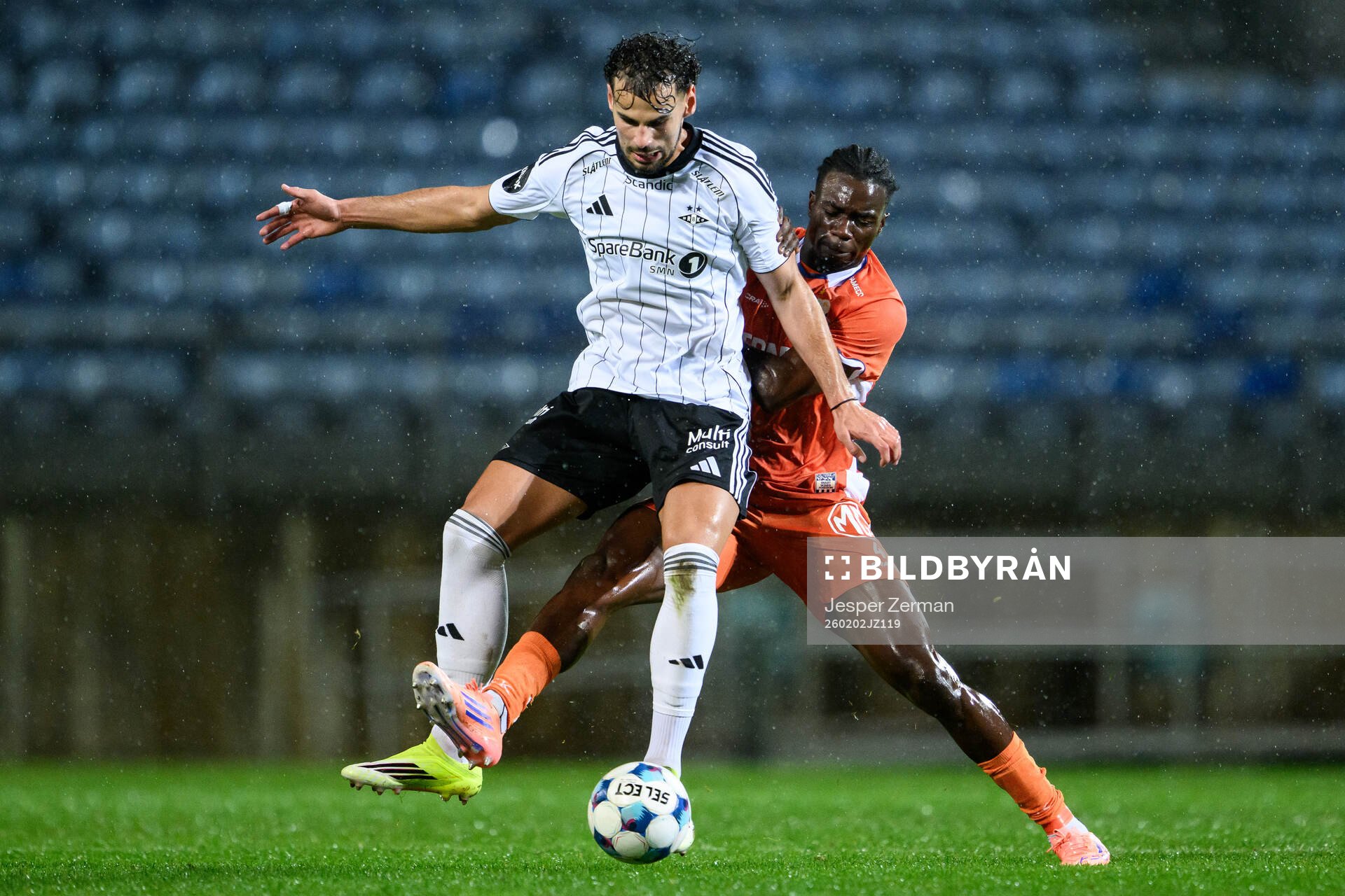 Amin Chiakha of Rosenborg and Rockson Yeboah of IFK