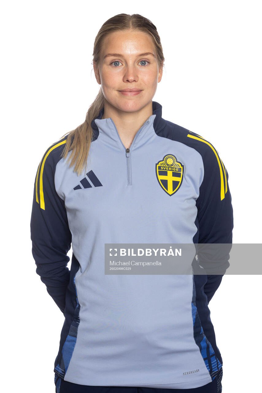 Julia Hansson Löjdqvist