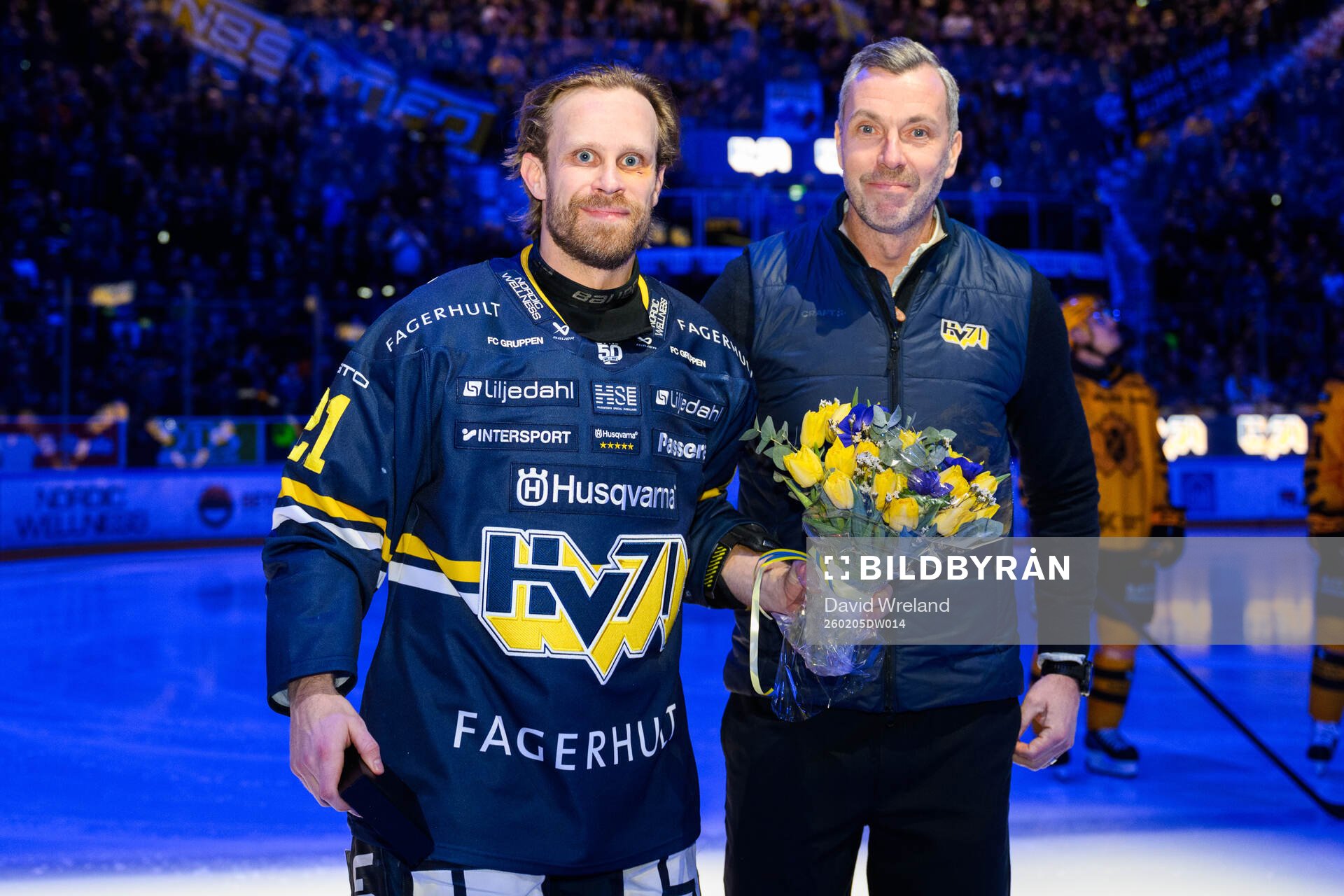 HV71s Mattias Tedenby hyllas för 600 spelade matcher