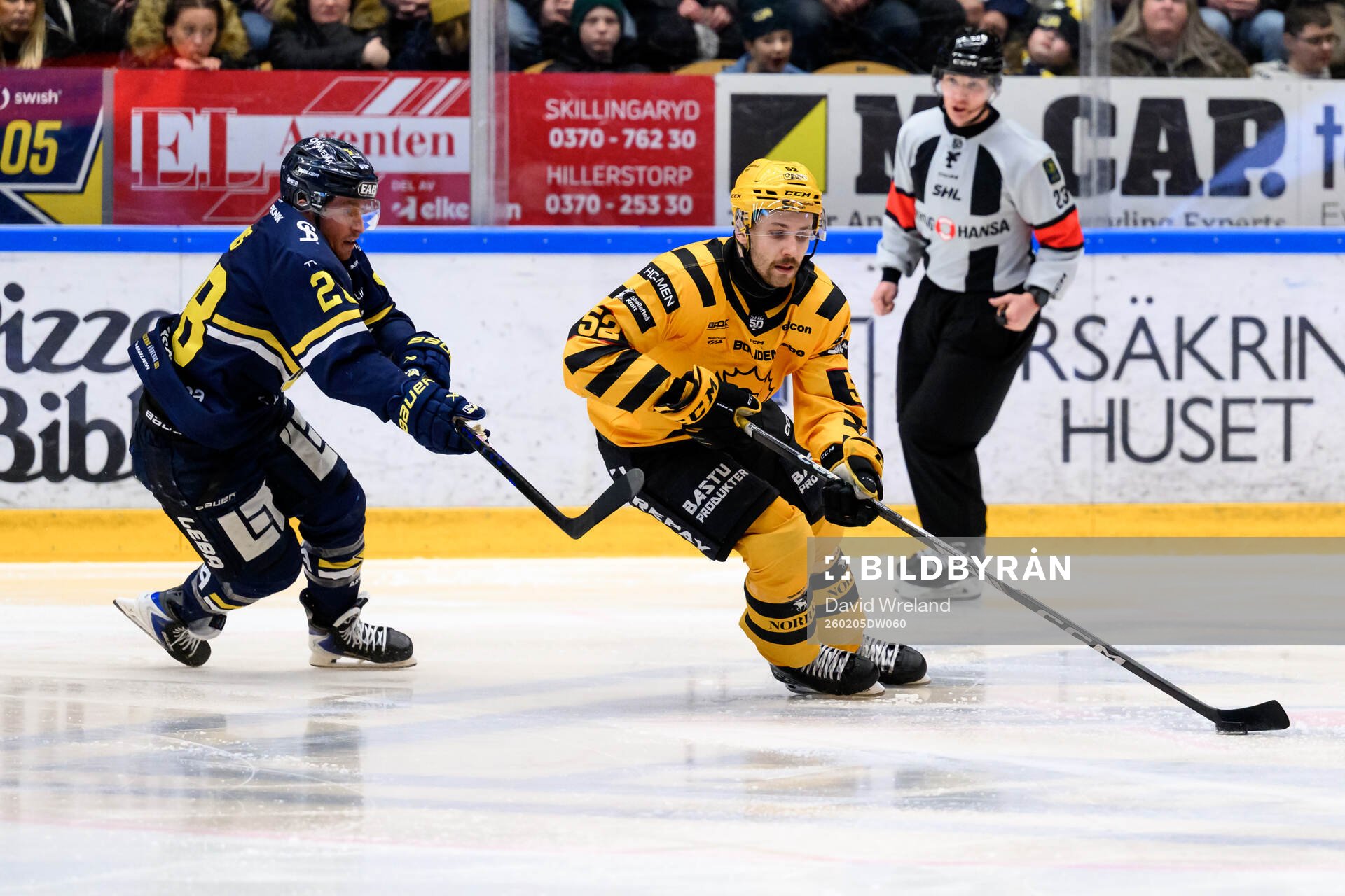 HV71s Justin Glenn Kloos och Skellefteås Arvid Lundberg