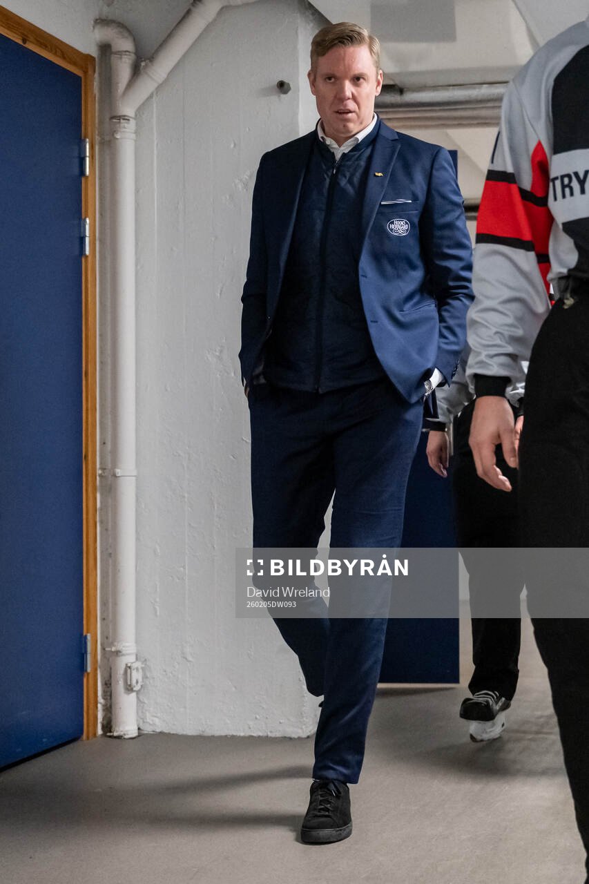 HV71s tränare Anton Blomqvist