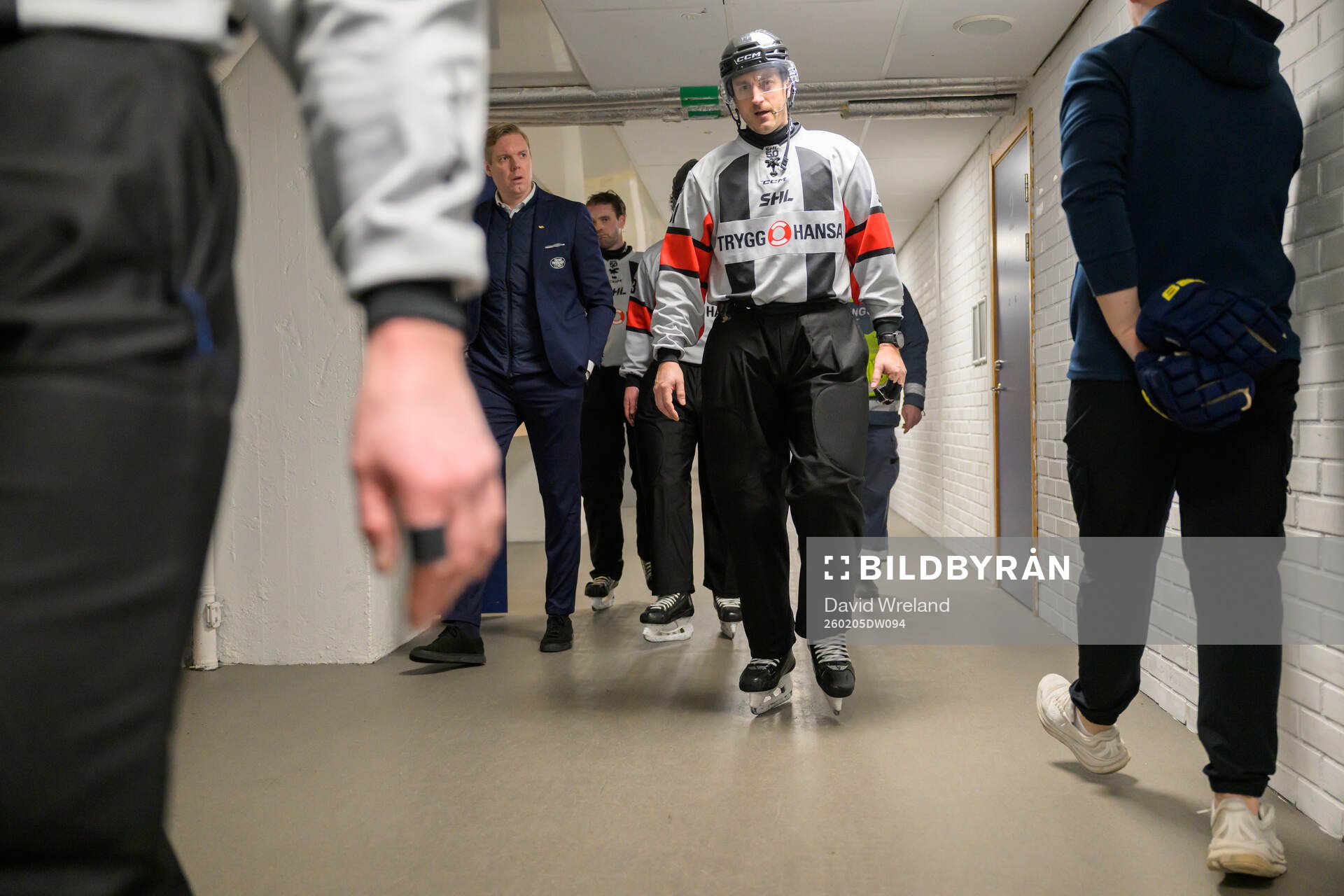 HV71s  tränare Anton Blomqvist och Domare Kristoffer