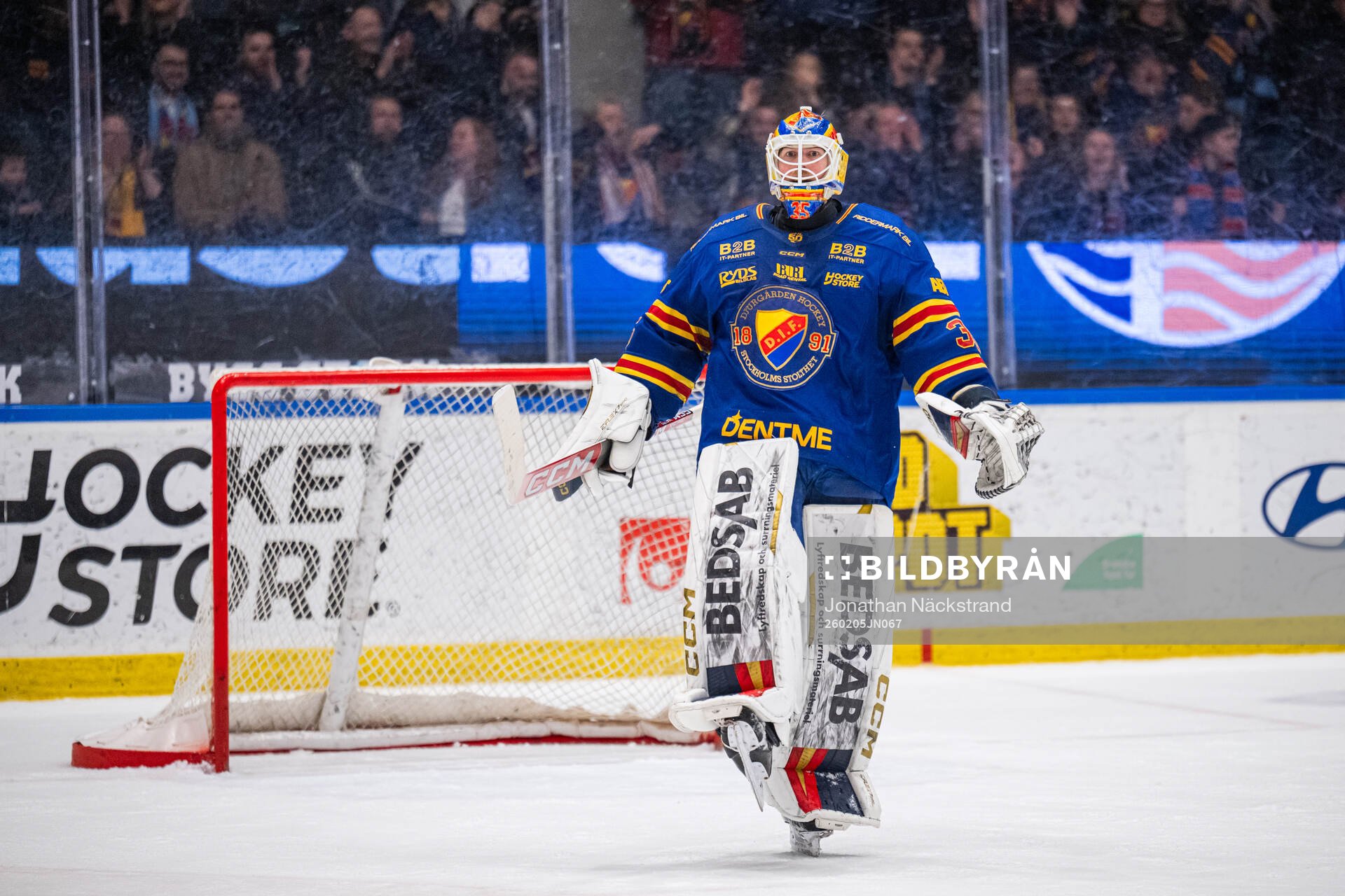Djurgårdens målvakt Magnus Hellberg jublar