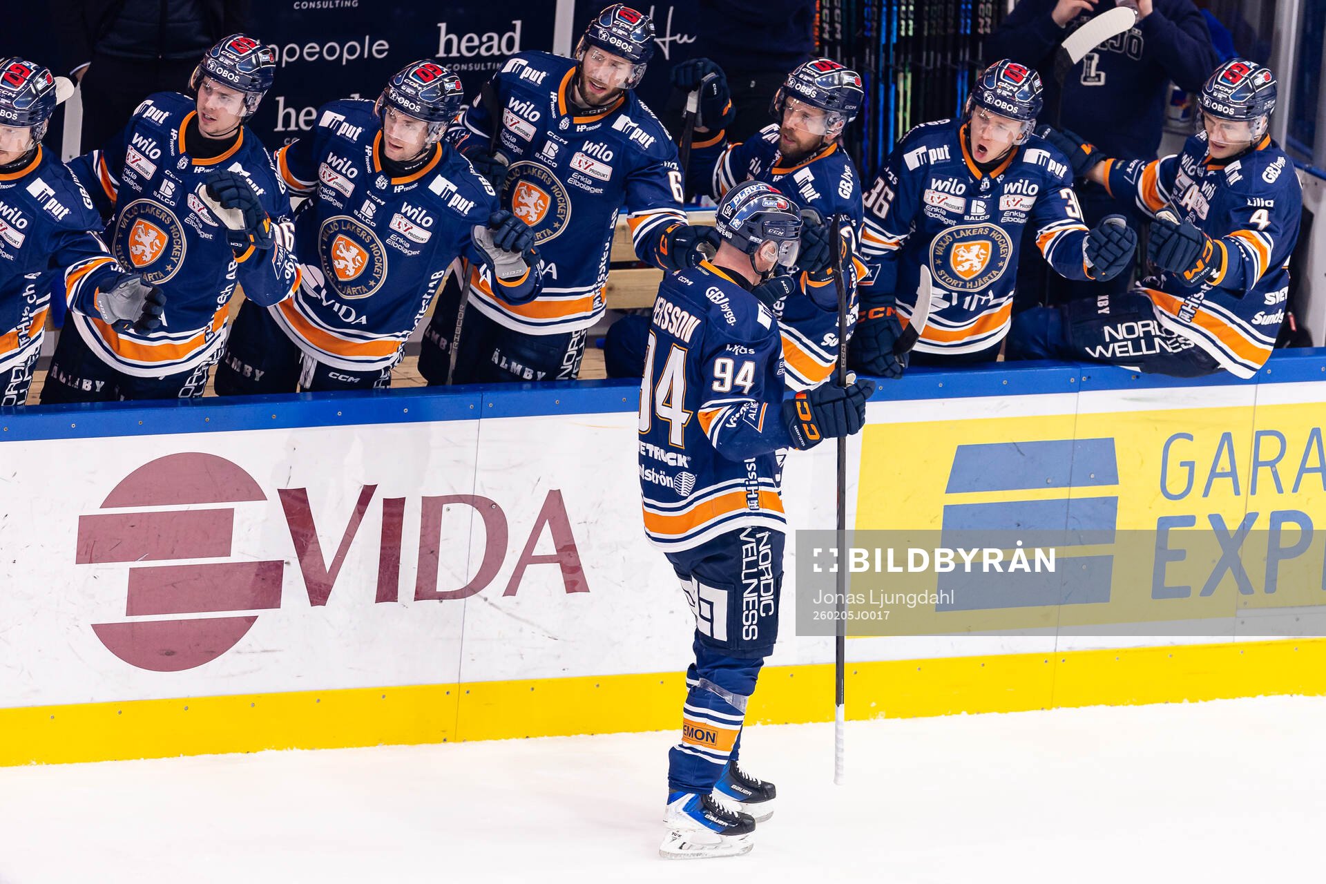 Växjös Joel Persson jublar