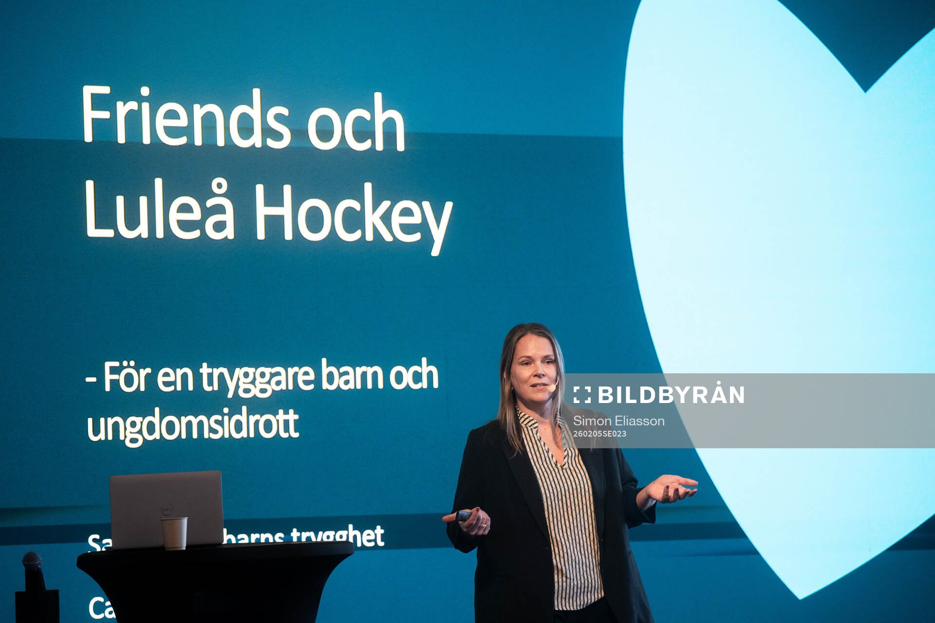 Carolina Lindefors, stiftelsen Friends