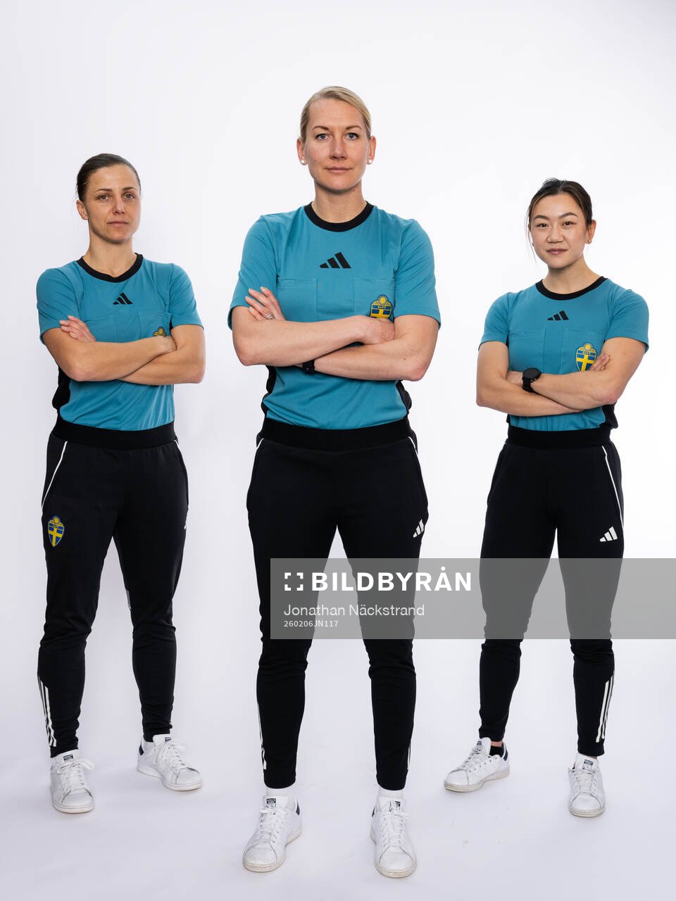 Domare Almira Spahic, Tess Olofsson och Tilde Hedberg