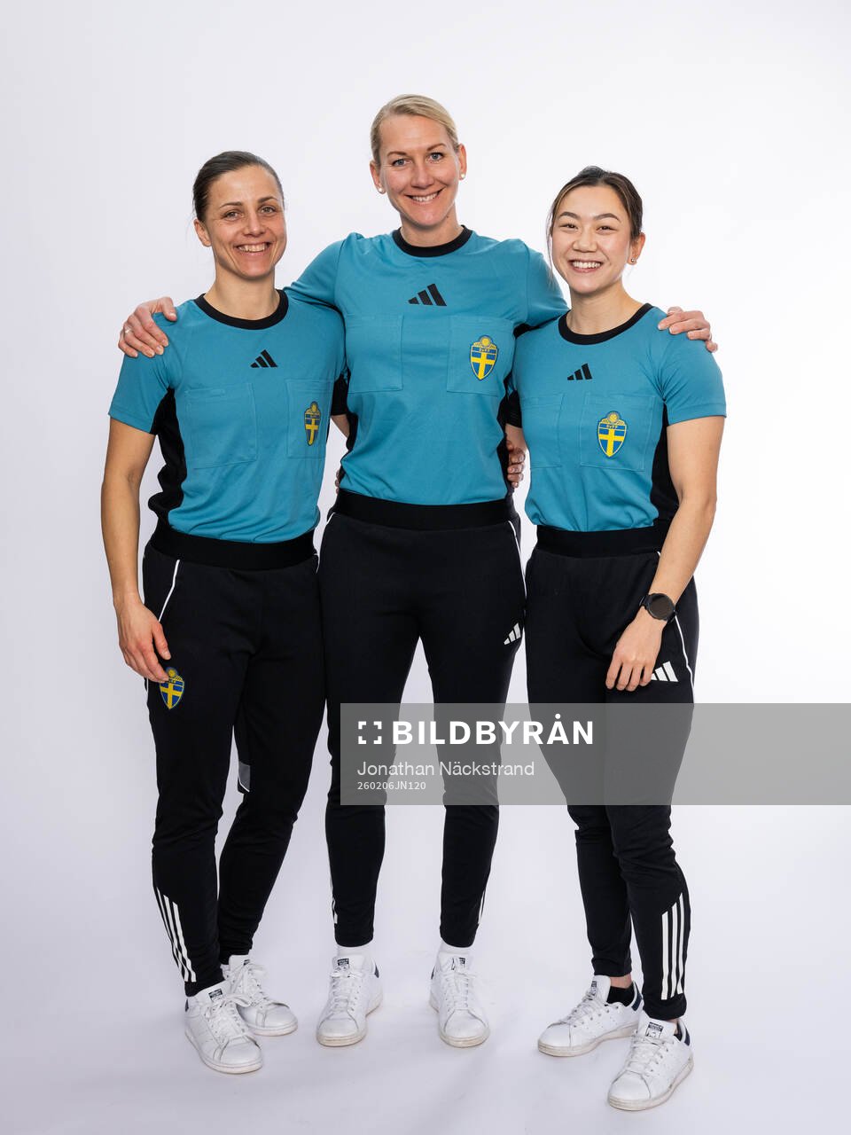 Domare Almira Spahic, Tess Olofsson och Tilde Hedberg