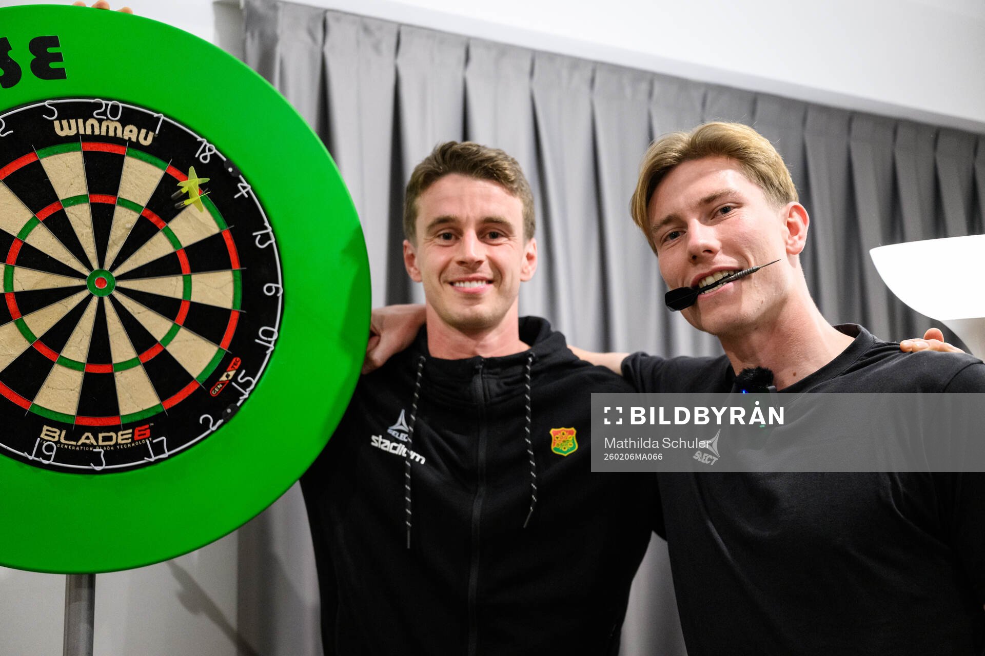 Oskar Ågren och Robin Frej jublar