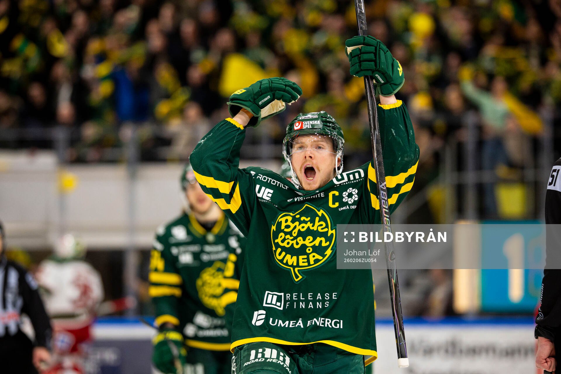 Björklövens Axel Ottosson jublar