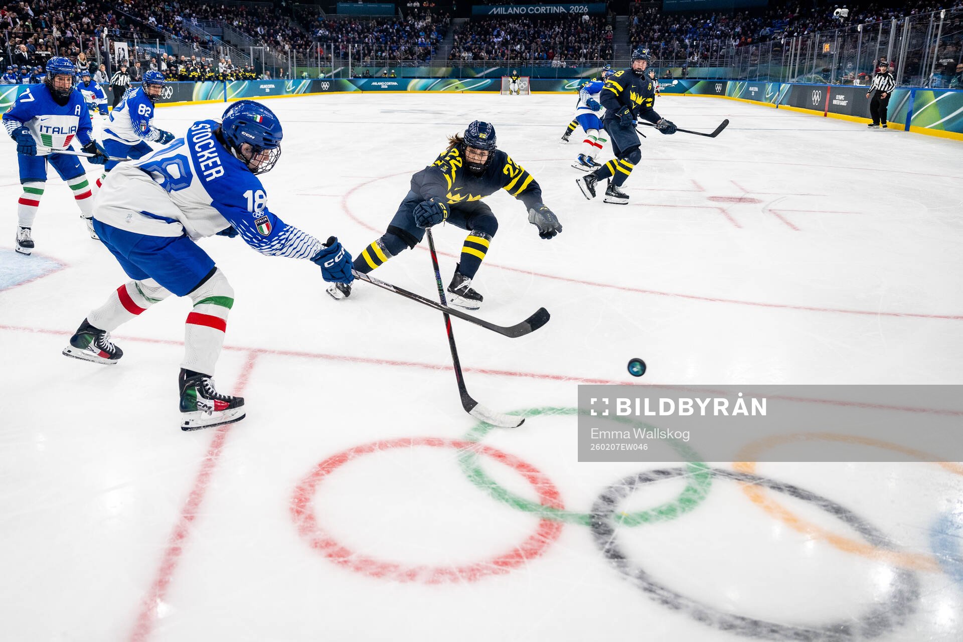 Hanna Thuvik of Sweden and Franziska Stocker of Italy in