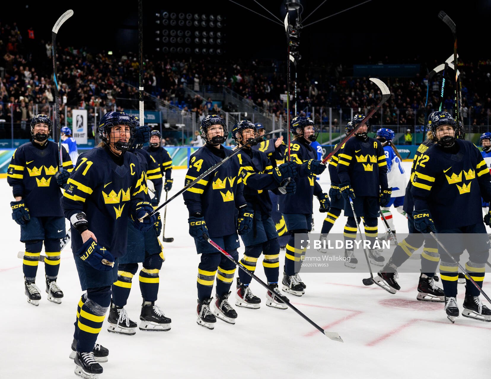 Anna Kjellbin, Ebba Hedqvist and Hanna Thuvik of Sweden
