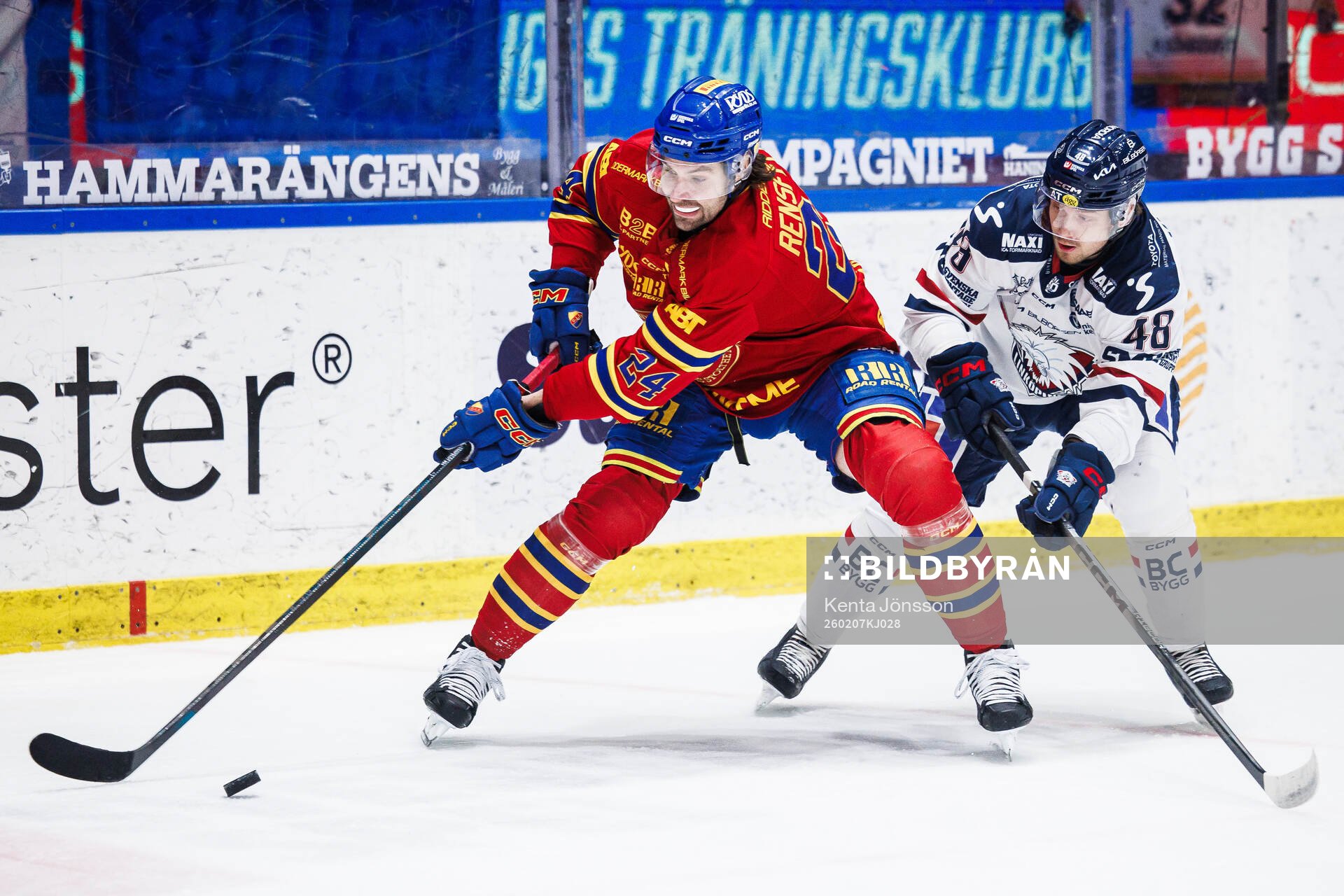 Djurgårdens Ludvig Rensfeldt och Linköpings Mikko Kokkonen