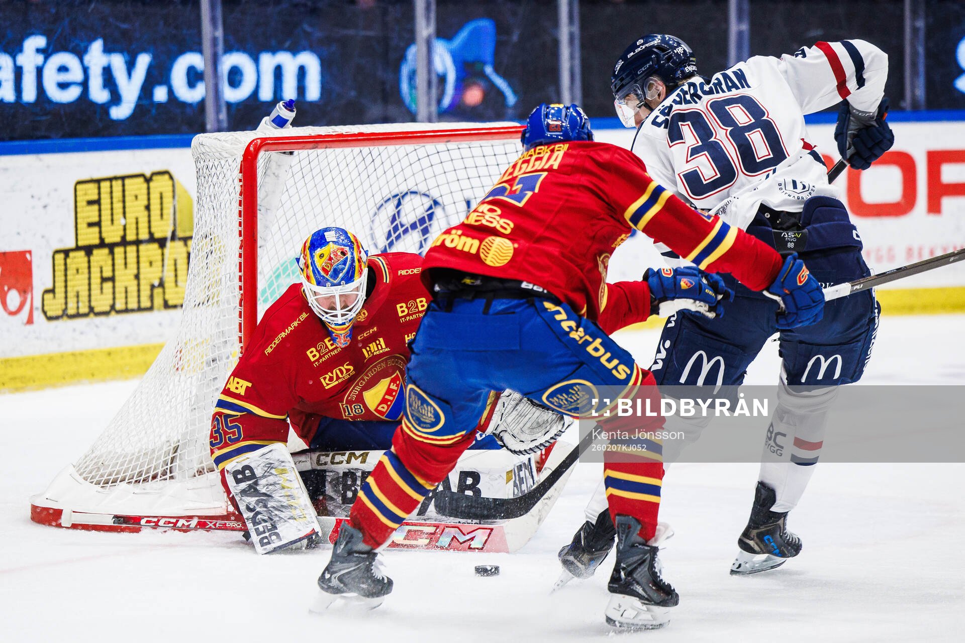 Djurgårdens målvakt Magnus Hellberg och Linköpings Johan