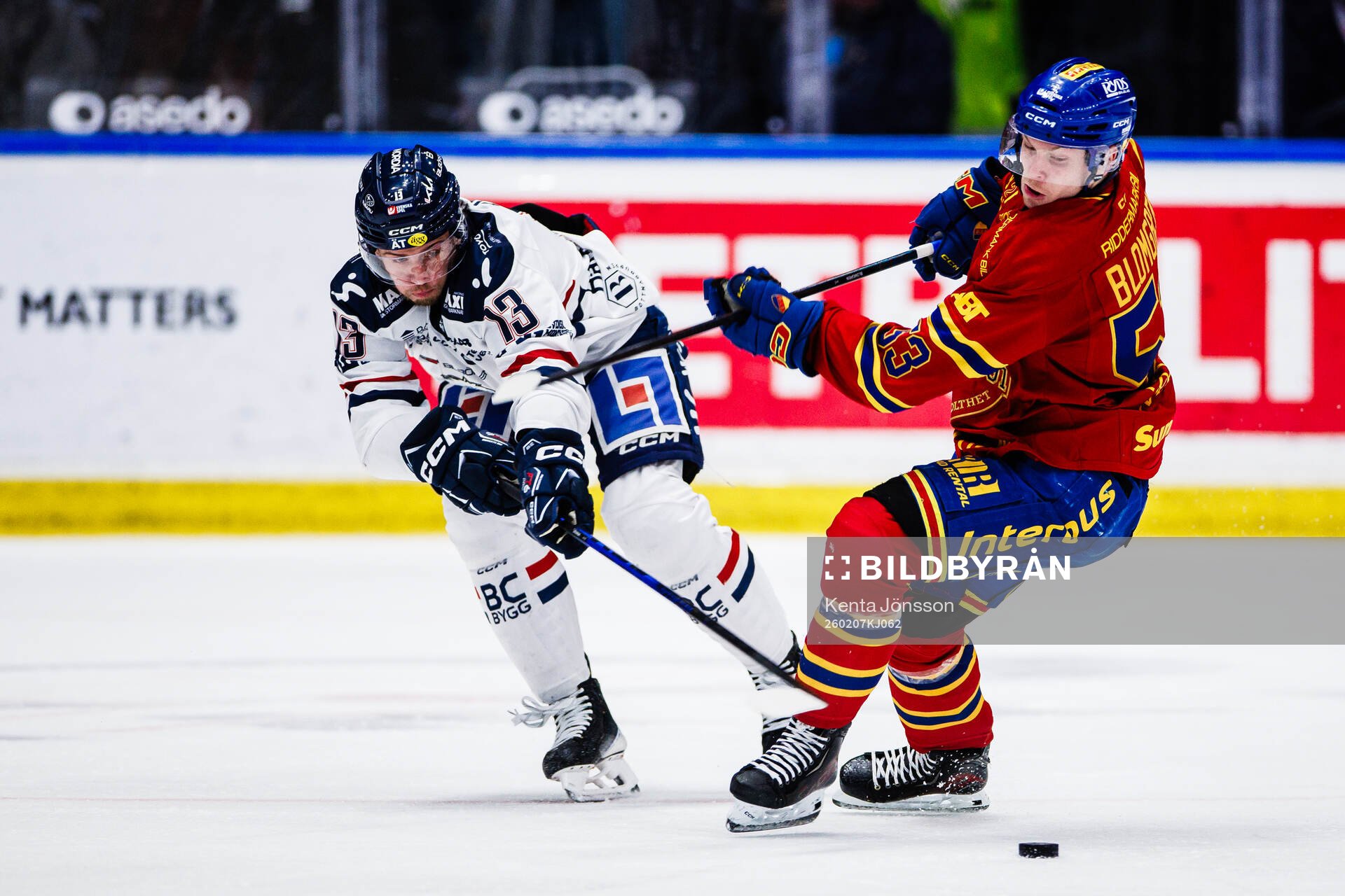 Linköpings  Jakub Vrana och Djurgårdens David Blomgren