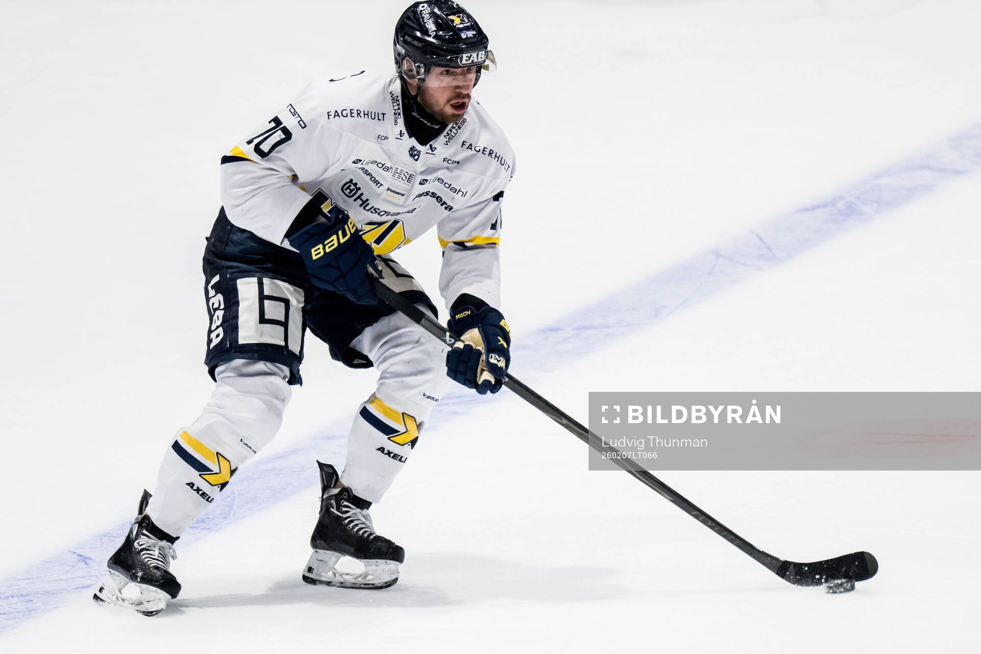 HV71s Lukas Rousek