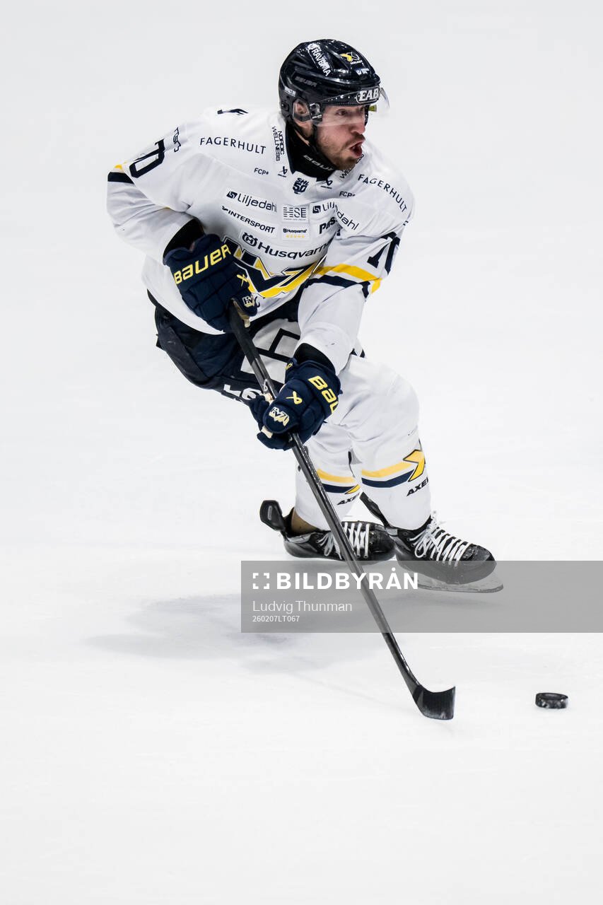 HV71s Lukas Rousek