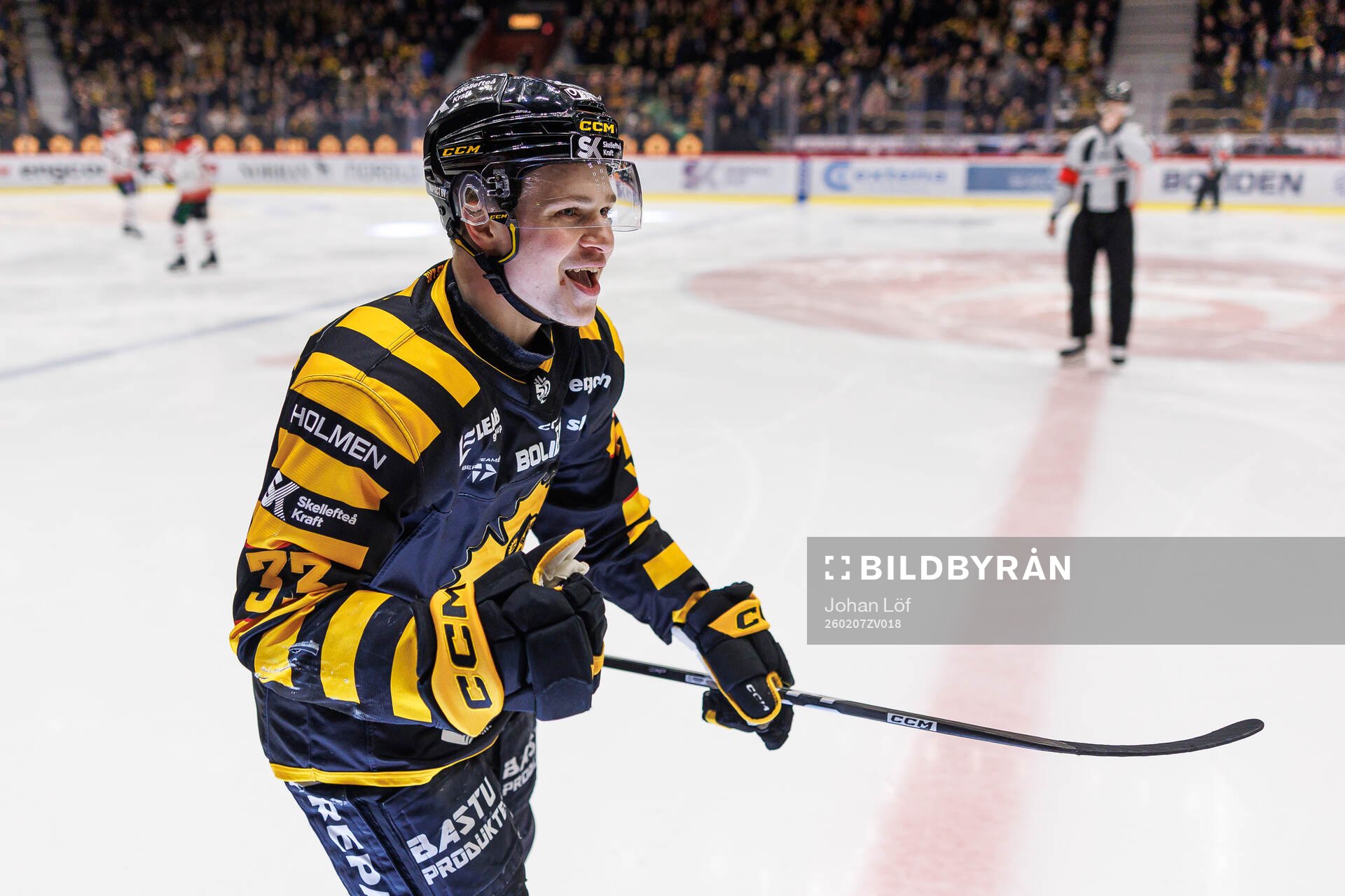 Skellefteås Zeb Forsfjäll jublar