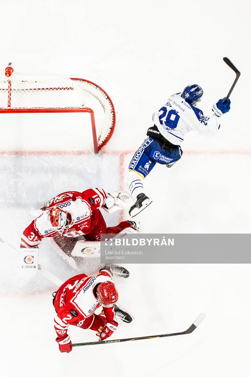 Timrås målvakt Tim Juel och Leksands Michael Lindqvist