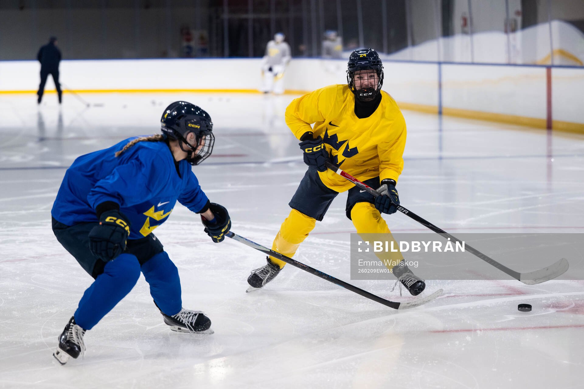 Linnea Andersson and Ebba Hedqvist of Sweden at a ice