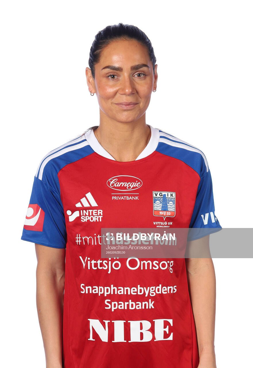 s Lisa Klinga