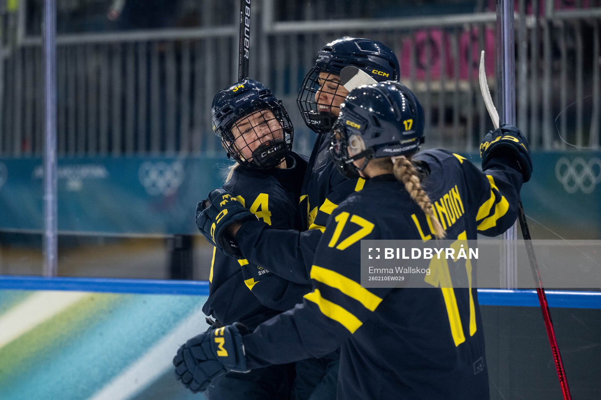 Josefin Bouveng, Mira Hallin and Sofie Lundin of Sweden