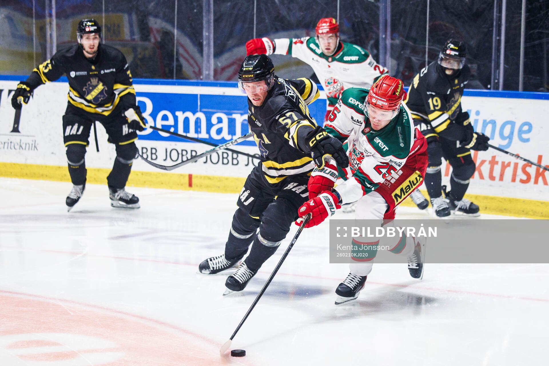 AIKs Alfred Barklund och Modos Carl Mattsson