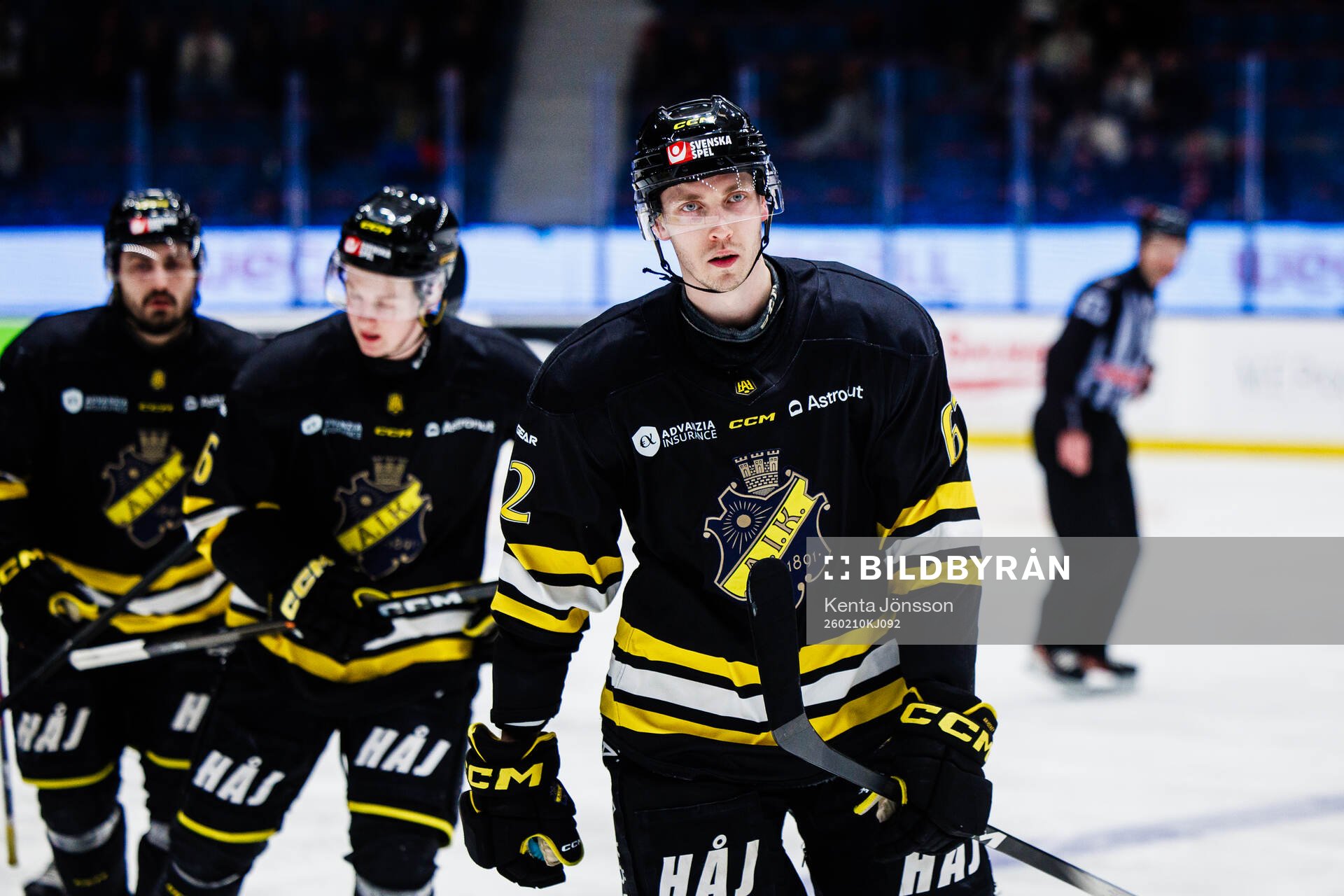 AIKs Simon Åkerström jublar med lagkamrater