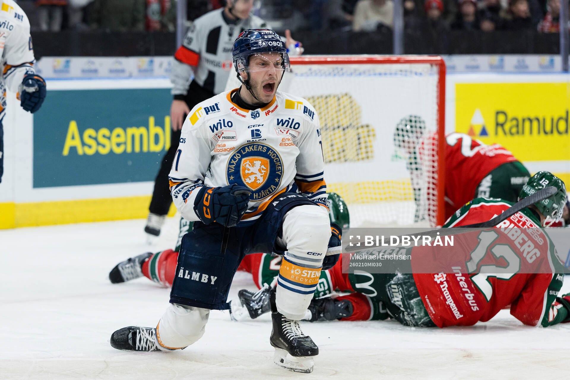 Växjös Brogan Rafferty jublar