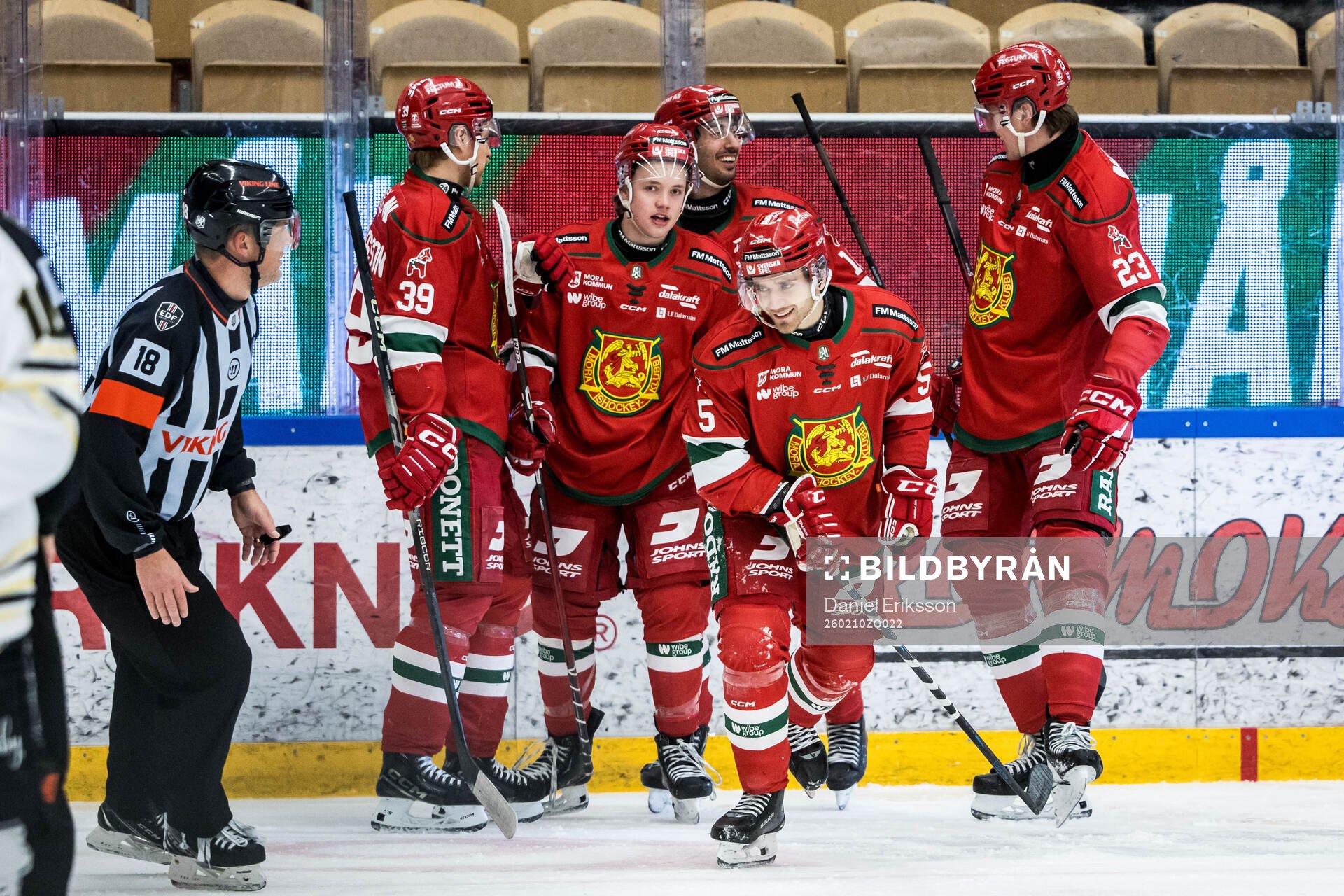Moras Isac Jonsson jublar