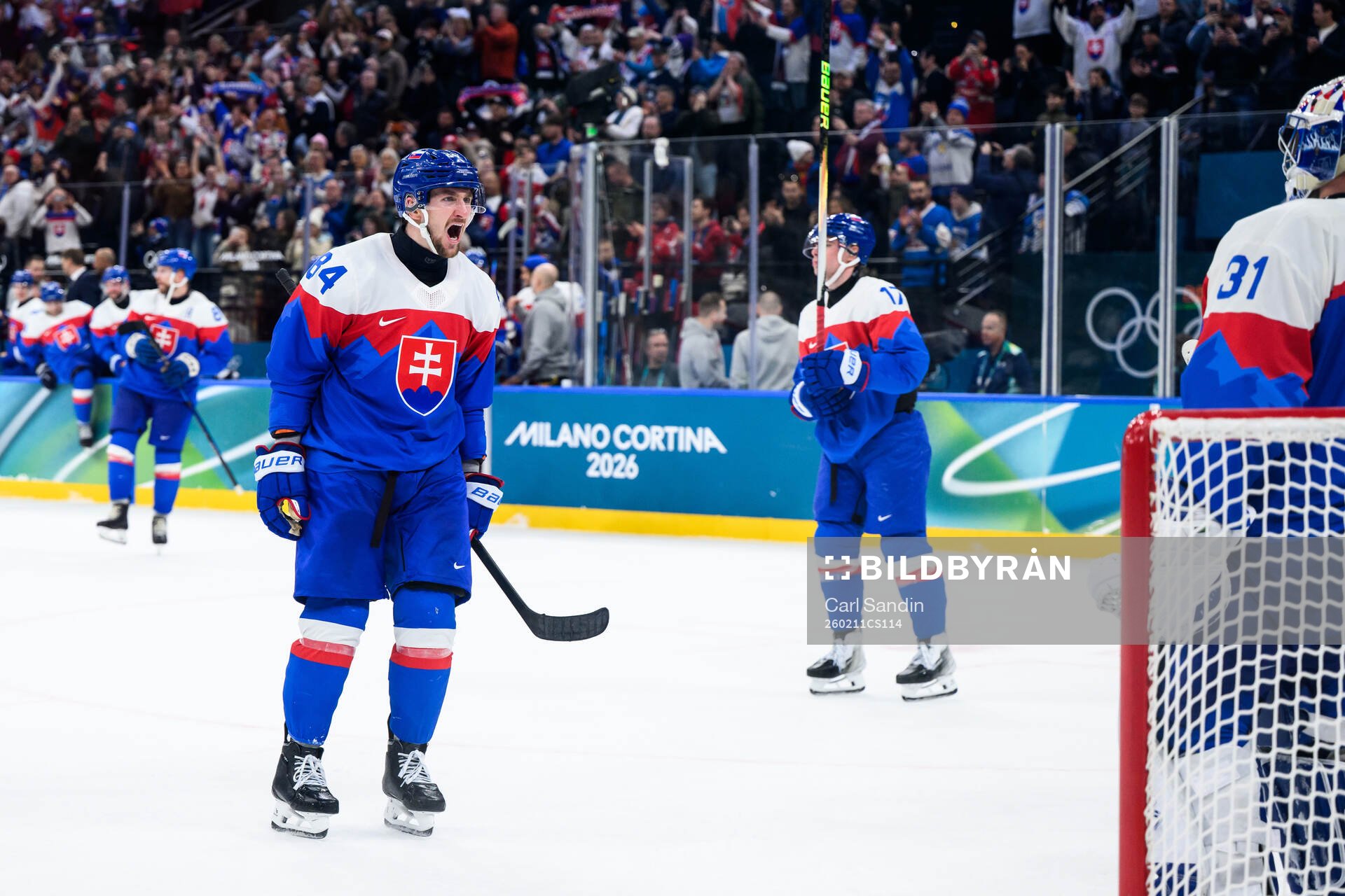 Pavol Regenda of Slovakia celebrates