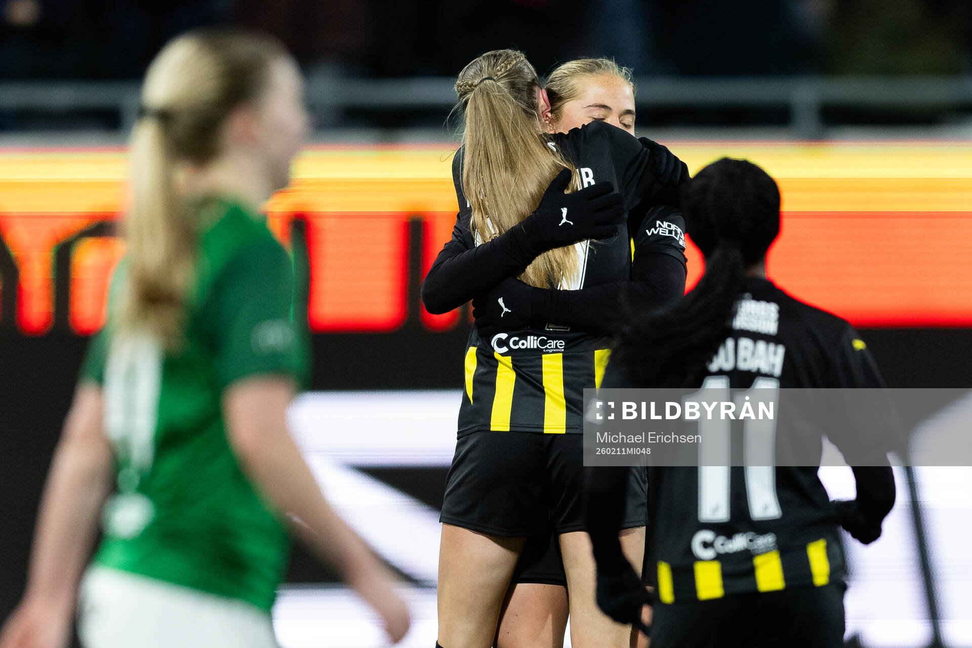 Paulina Nyström of Häcken celebrate the 6-0 goal with
