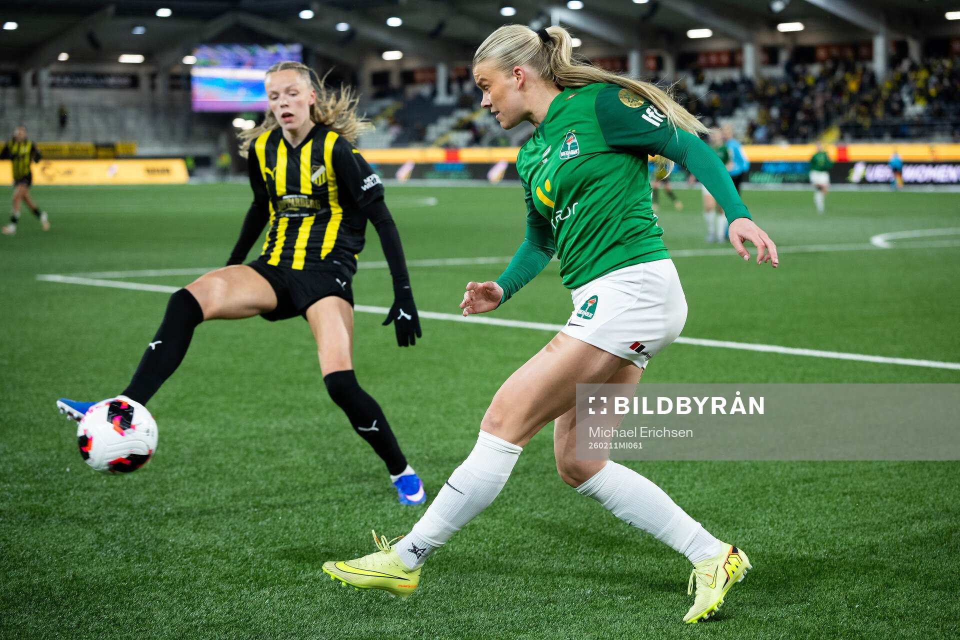 Thelma Karen Palmadottir of Häcken and Barbara Sol
