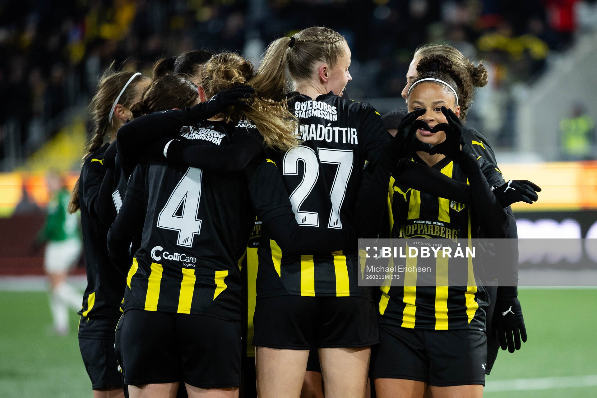 Felicia Schröder of Häcken celebrates