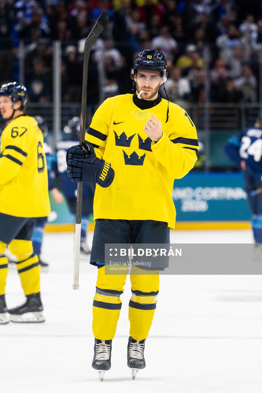 Alexander Wennberg of Sweden looks dejected