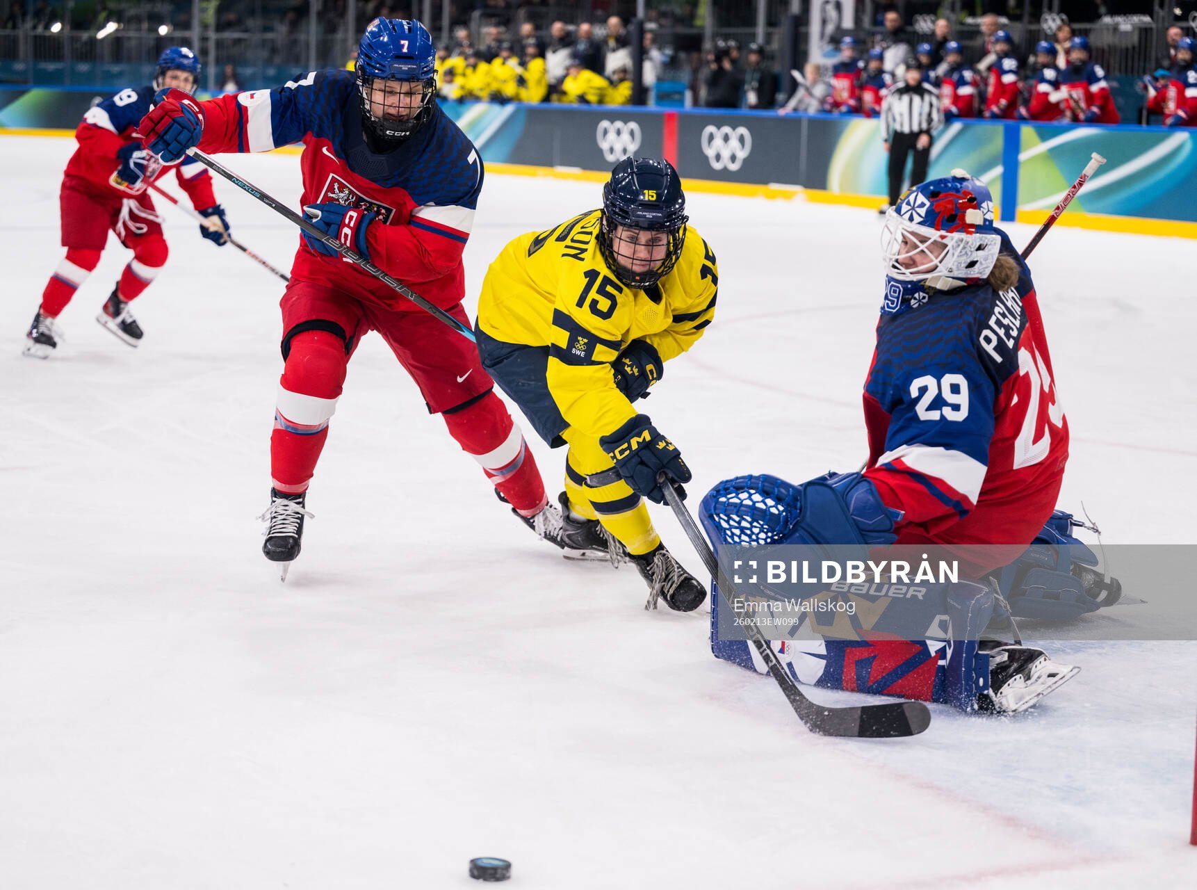 Lisa Johansson of Sweden against Klara Seroiszkova and