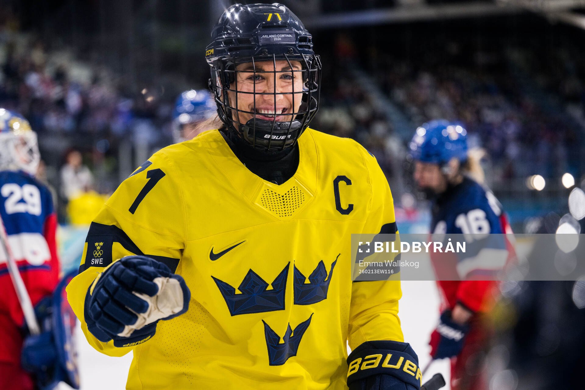 Anna Kjellbin of Sweden in the women's ice hockey quarter