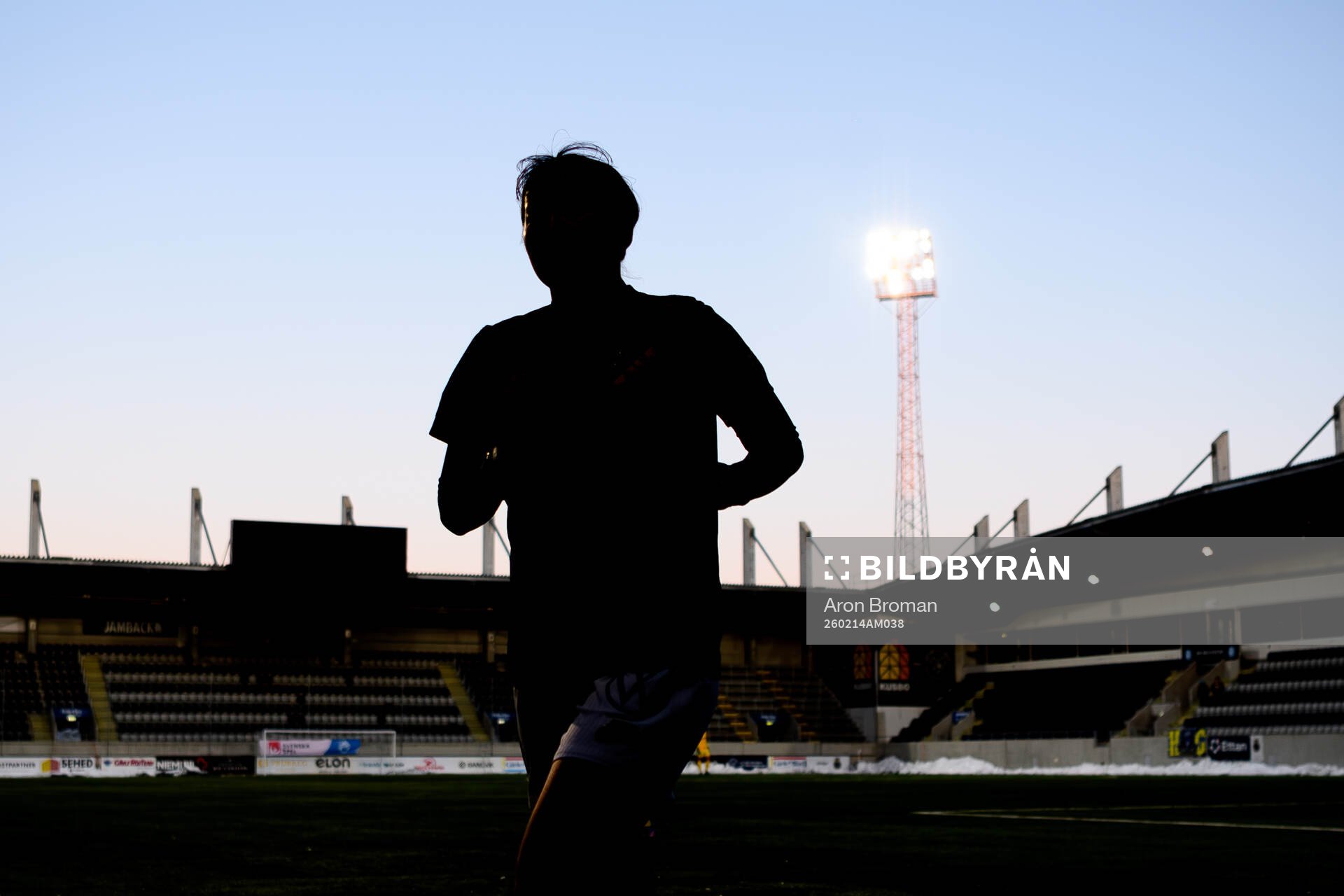 AIKs Haruna Tabata i silhuett