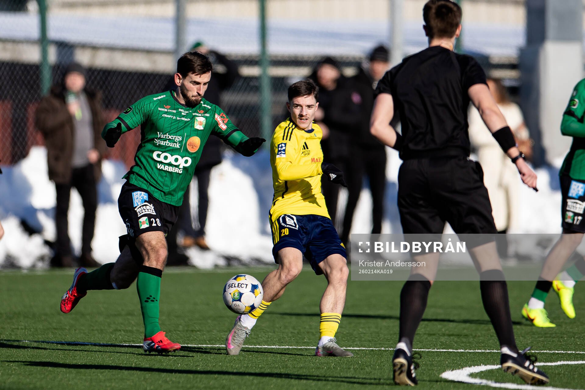 Varbergs Erion Sadiku och Ängelholms Elion Lipovica