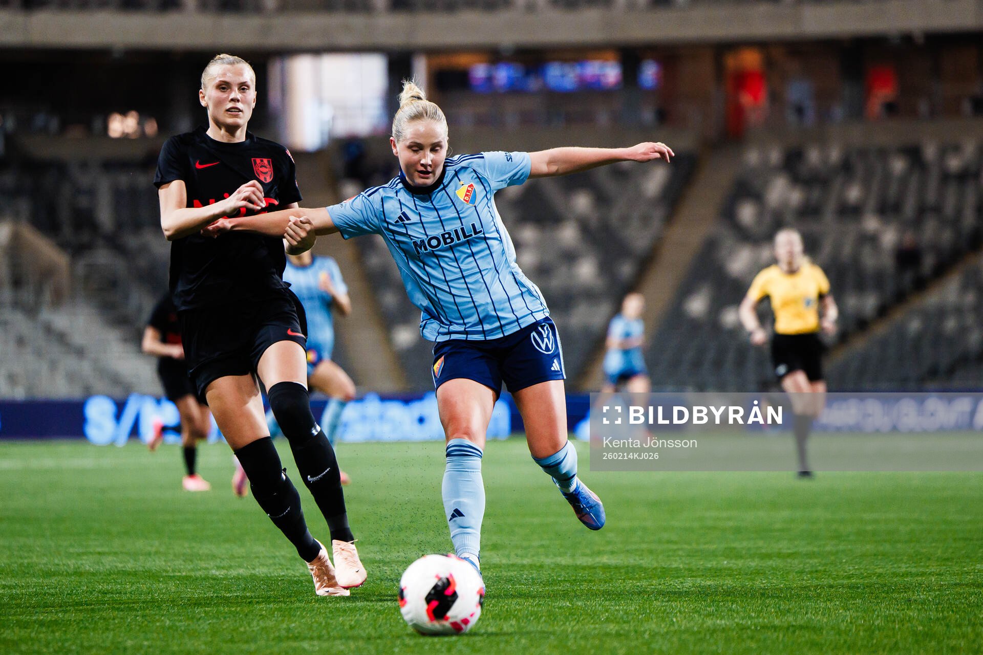 Brommapojkarnas Amanda Wulff och Djurgårdens Maria