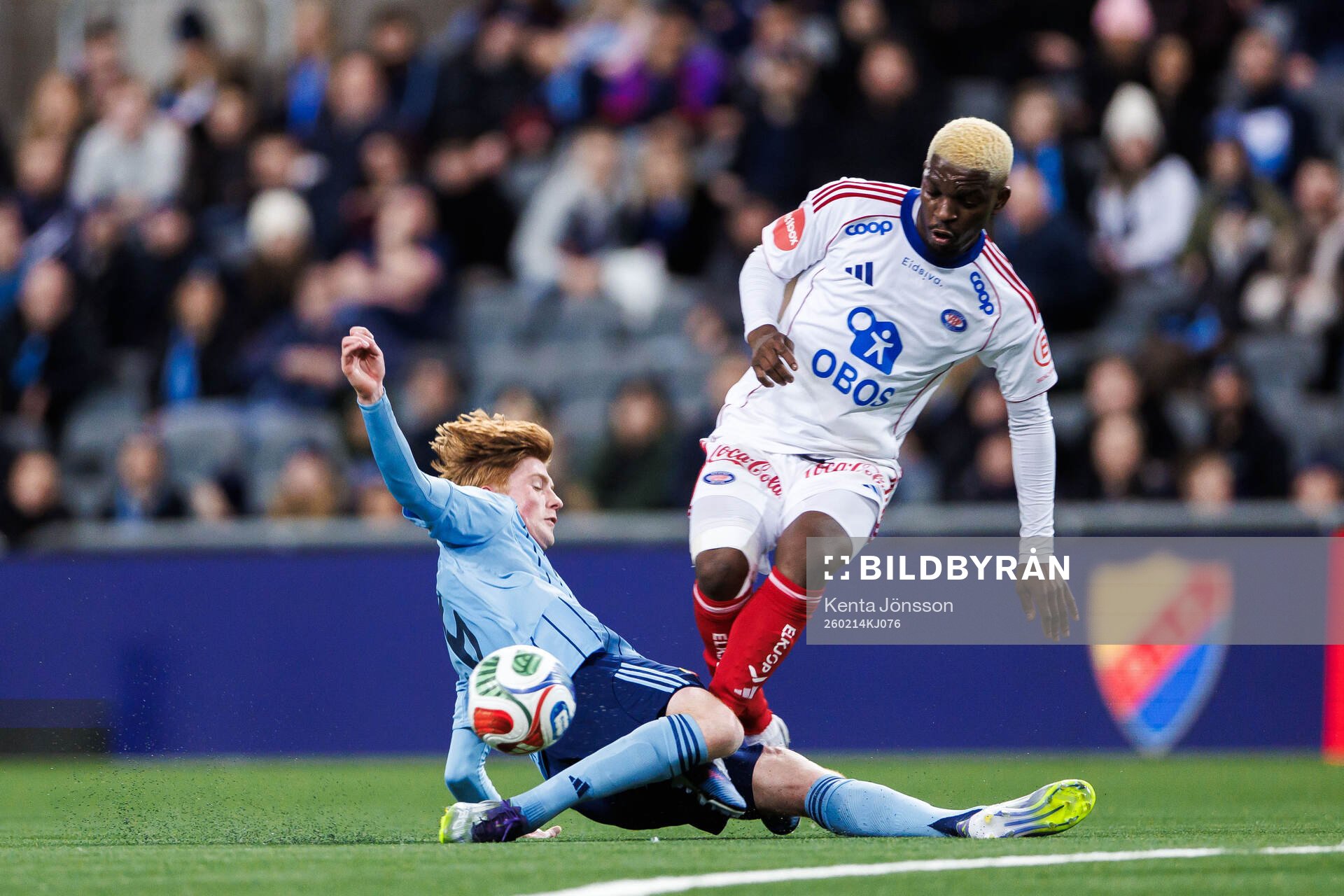Djurgårdens Peter Langhoff och Vålerengas Brice Ambina