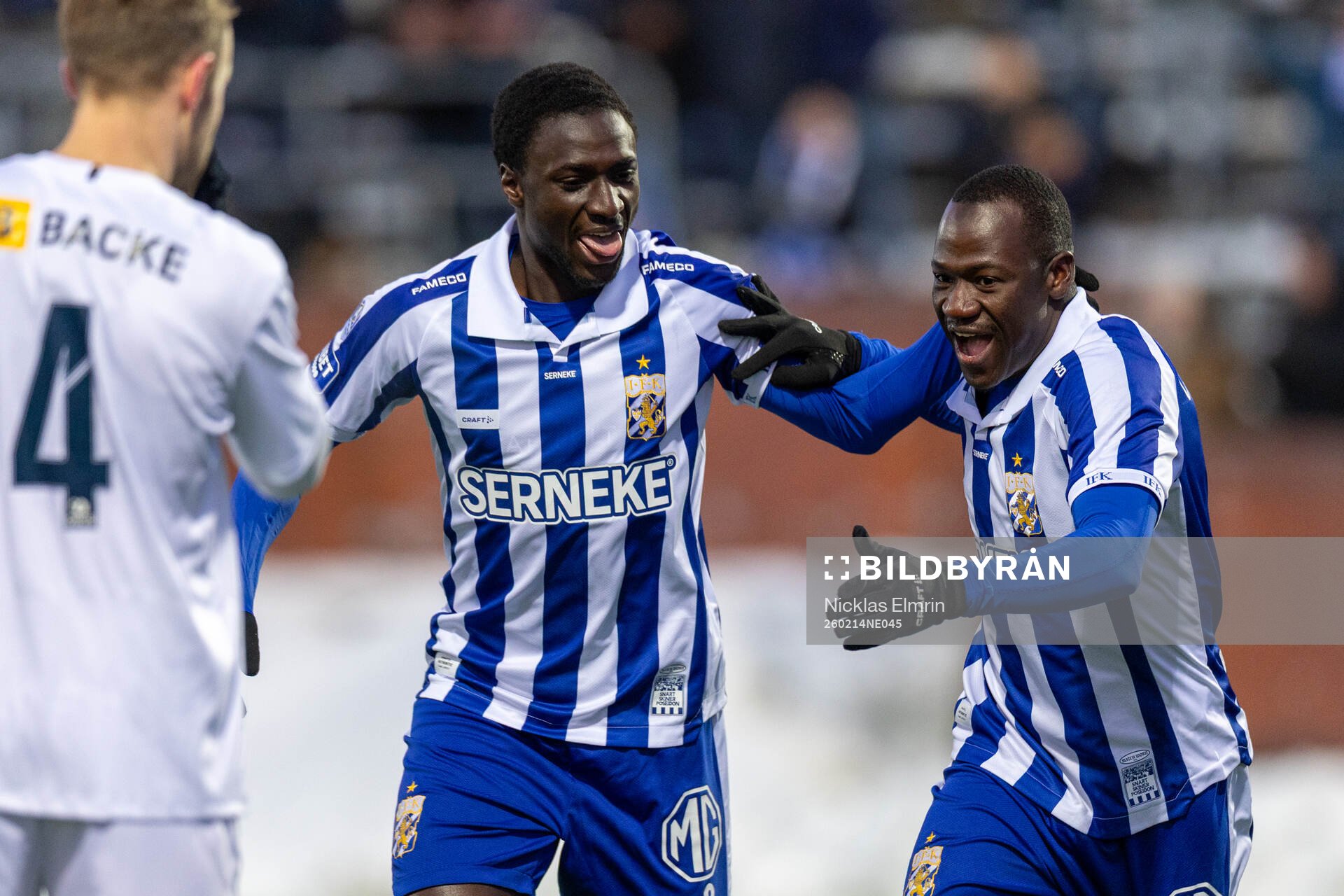 Göteborgs Saidou Alioum jublar