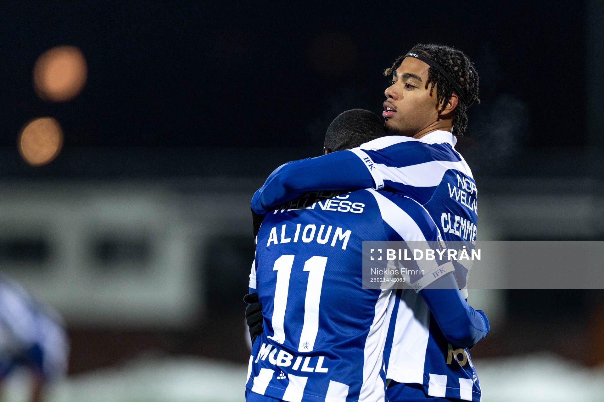 Göteborgs Sebastian Clemmensen och Saidou Alioum jublar