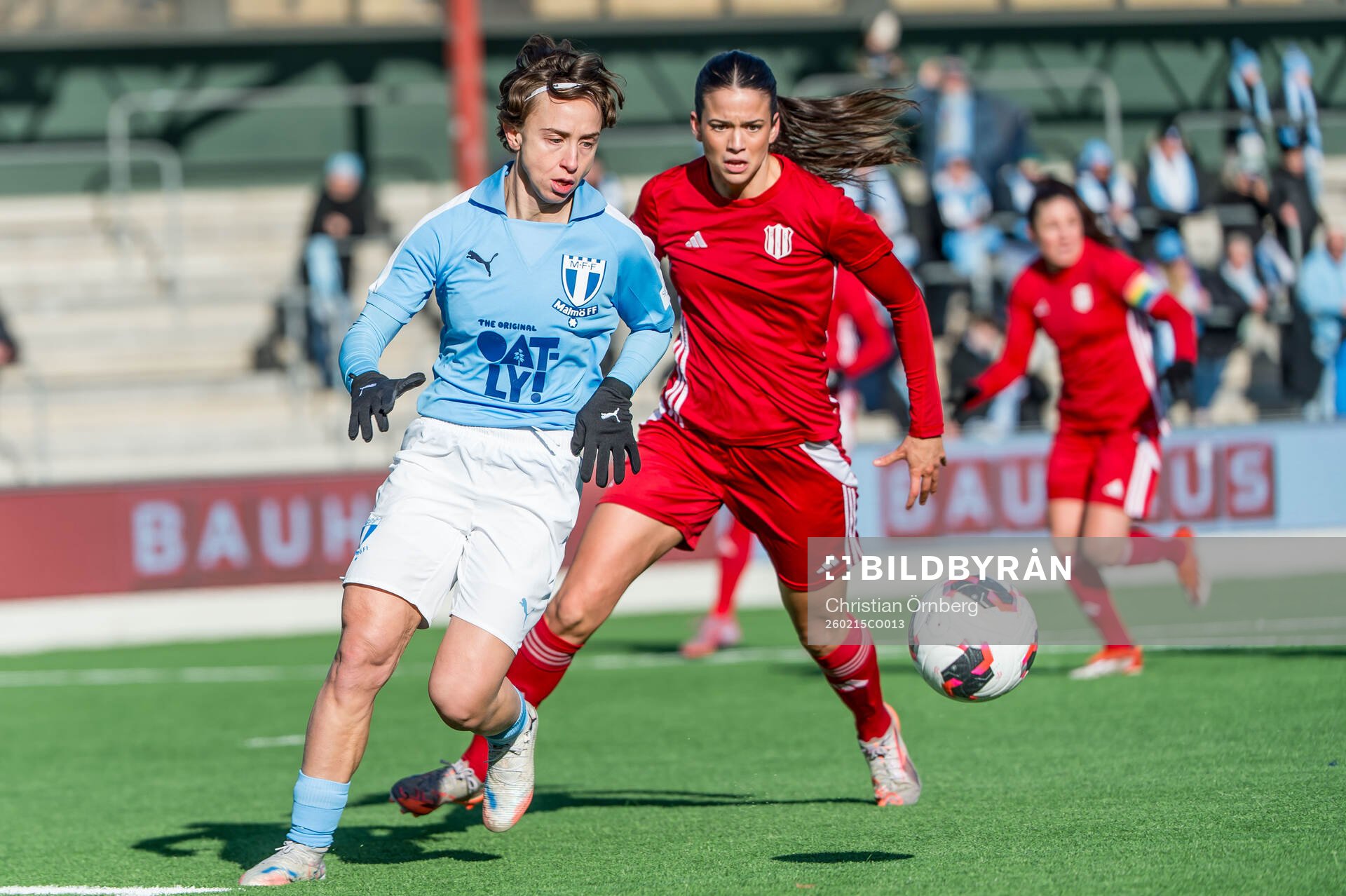 Malmö FFs Miljana Ivanovic och Piteås Andrea Simonovic