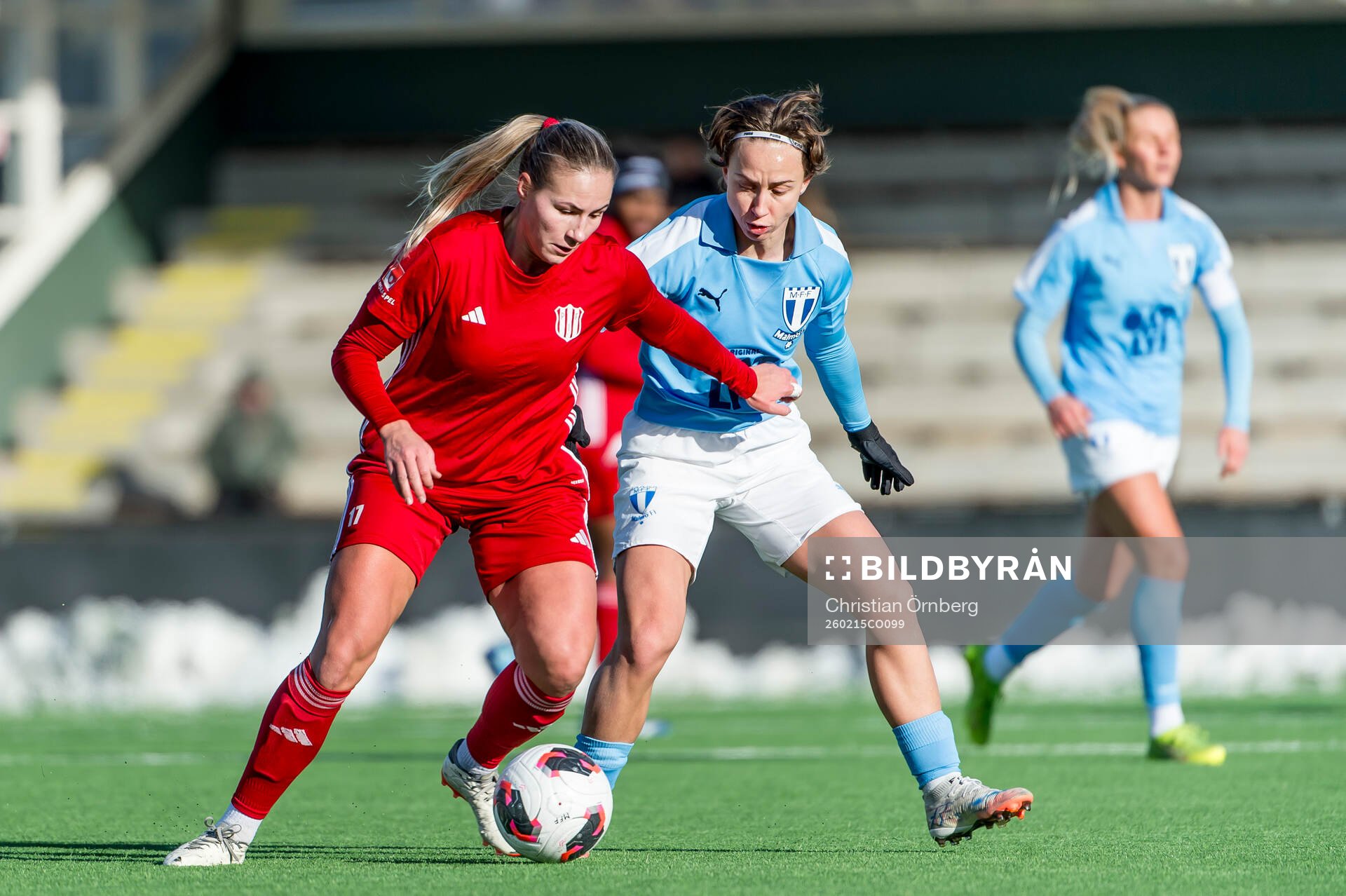 Piteås Selina Henriksson och Malmö FFs Miljana Ivanovic
