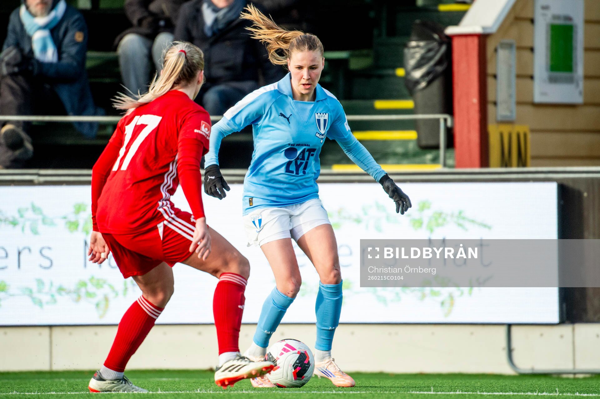 Piteås Selina Henriksson och Malmö FFs Katariina Kosola