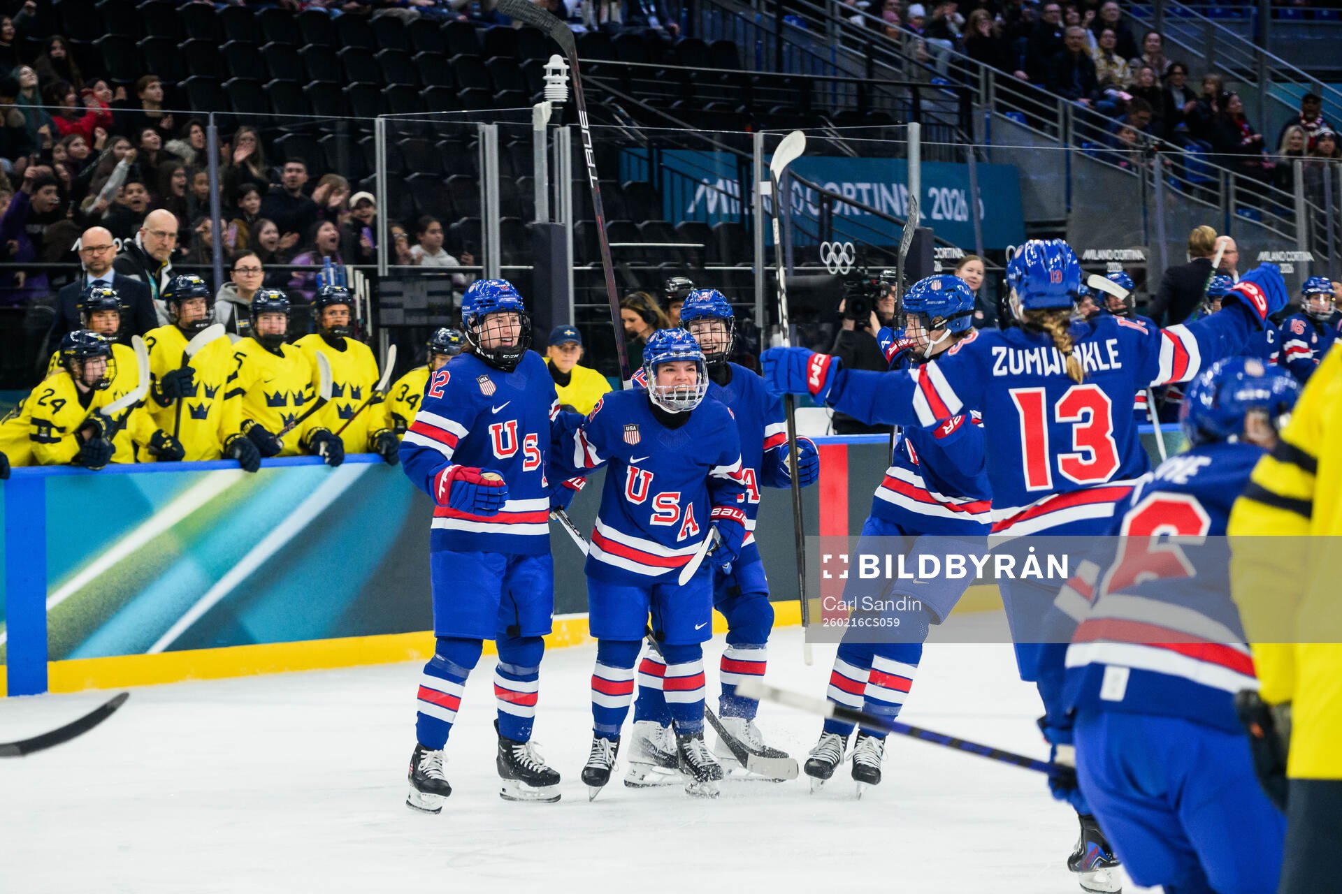 Cayla Barnes of USA celebrates